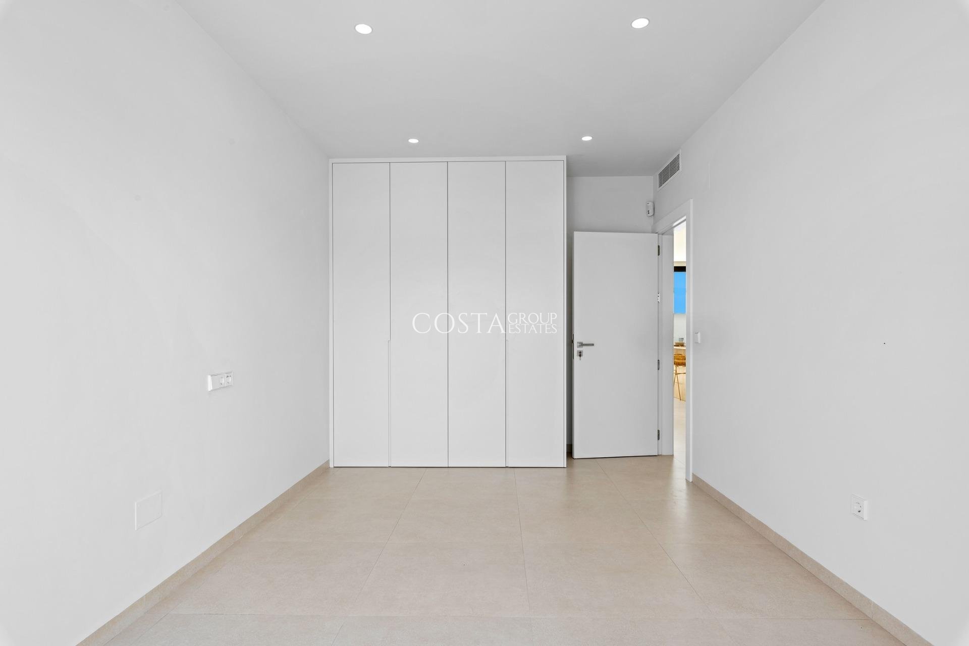 Nowy budynek - Willa -
Los Alcazares - Serena Golf