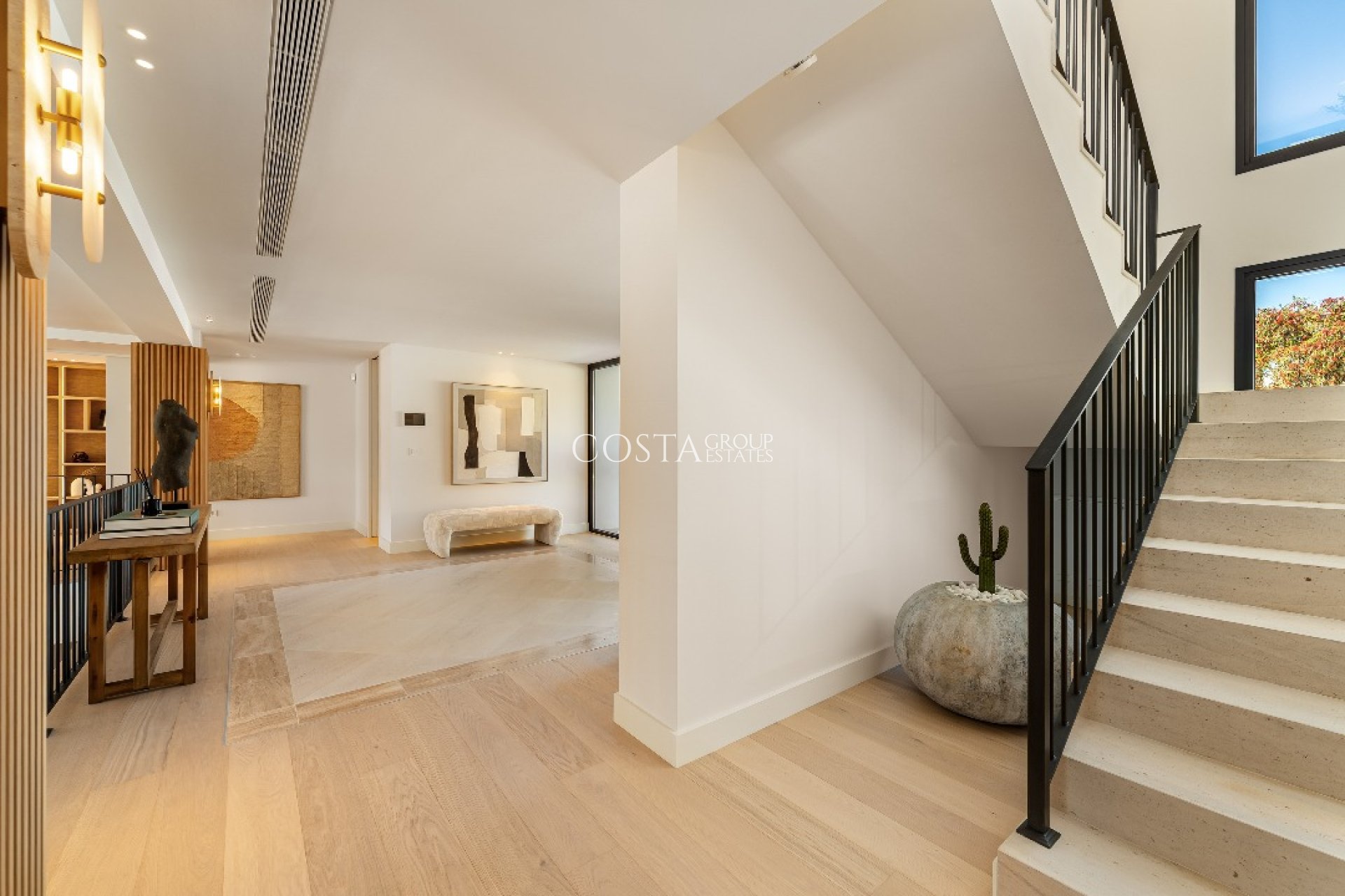 Nowy budynek - Willa -
Marbella