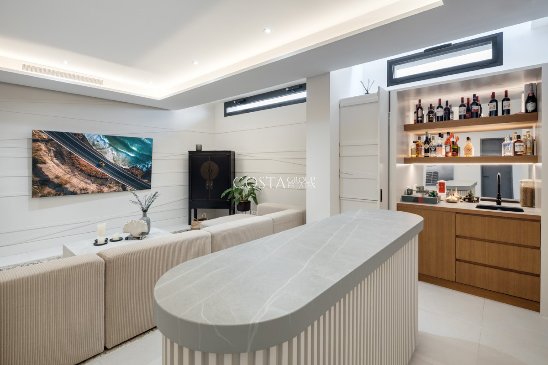 Nowy budynek - Willa -
Marbella