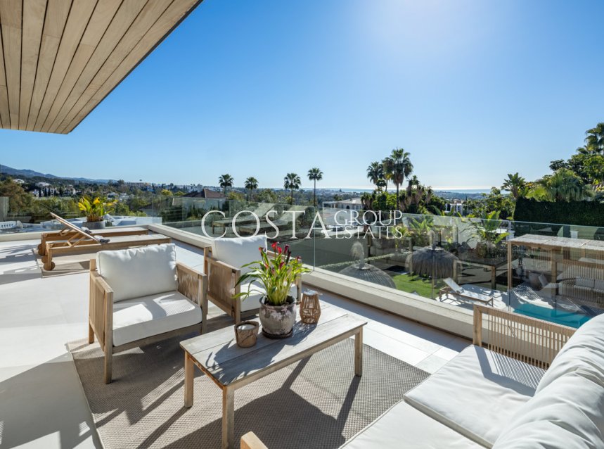 Nowy budynek - Willa -
Marbella