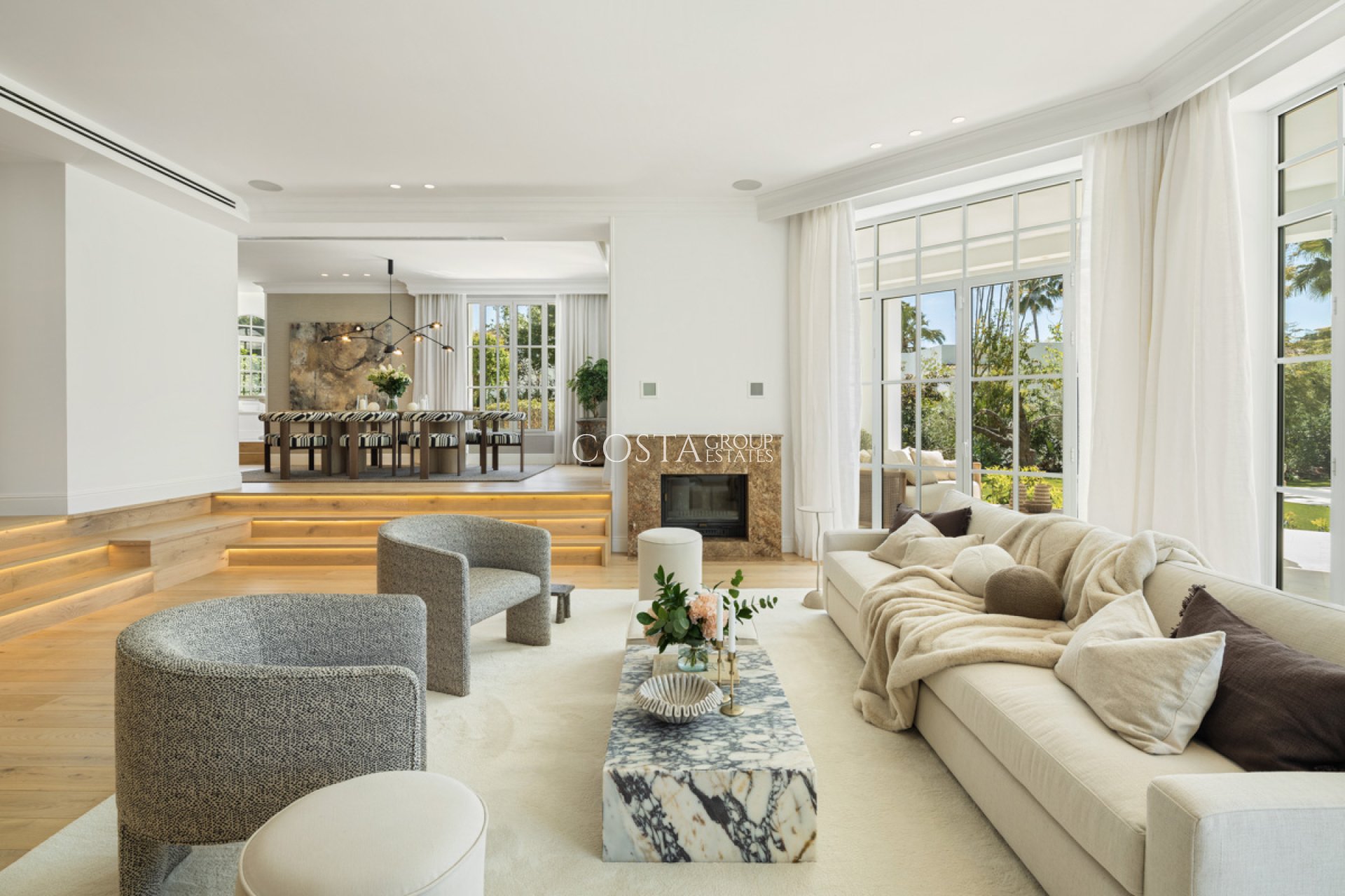 Nowy budynek - Willa -
Marbella