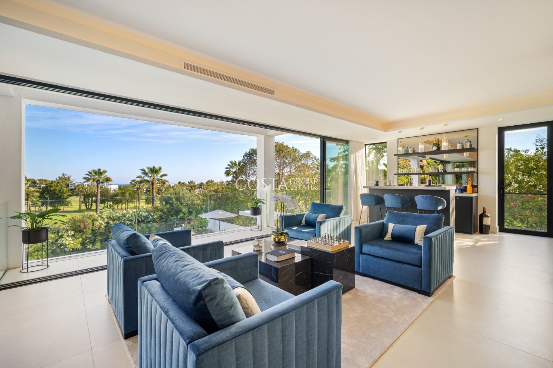 Nowy budynek - Willa -
Marbella