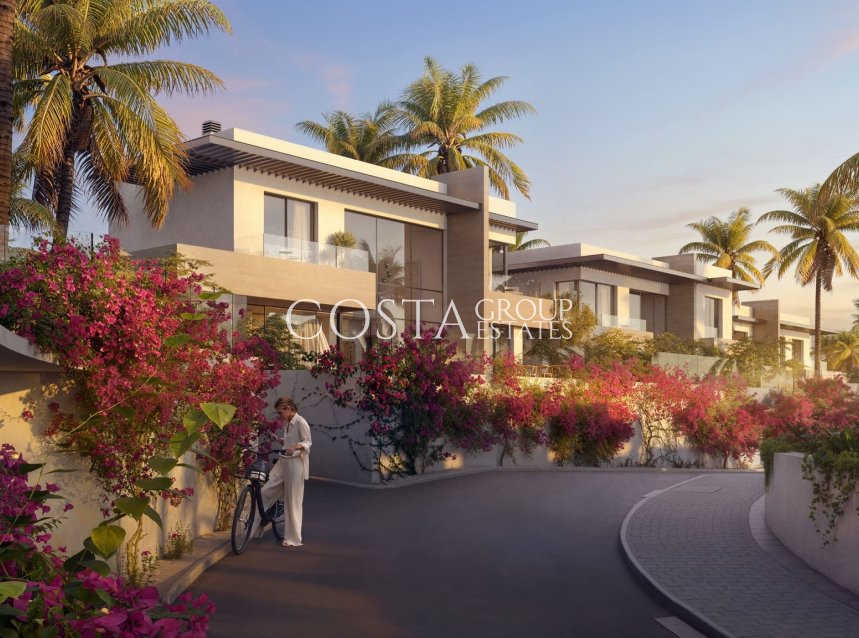 Nowy budynek - Willa -
Mijas