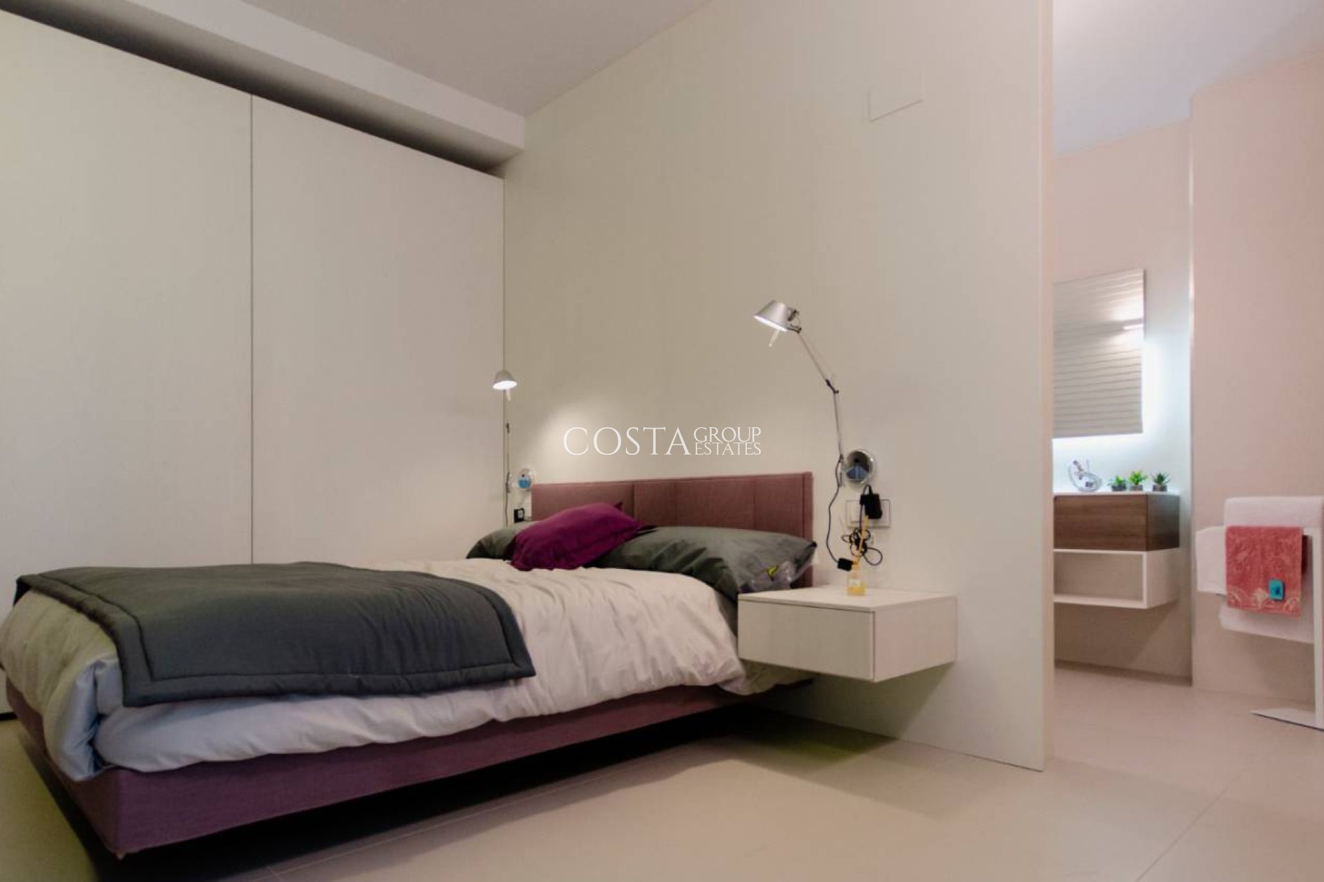 Nowy budynek - Willa -
Orihuela Costa - Orihuela