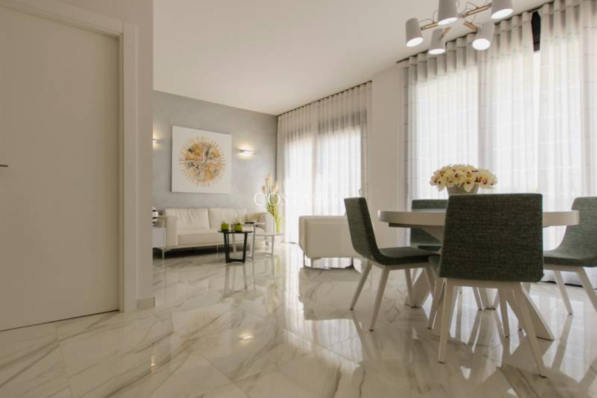 Nowy budynek - Willa -
Orihuela Costa