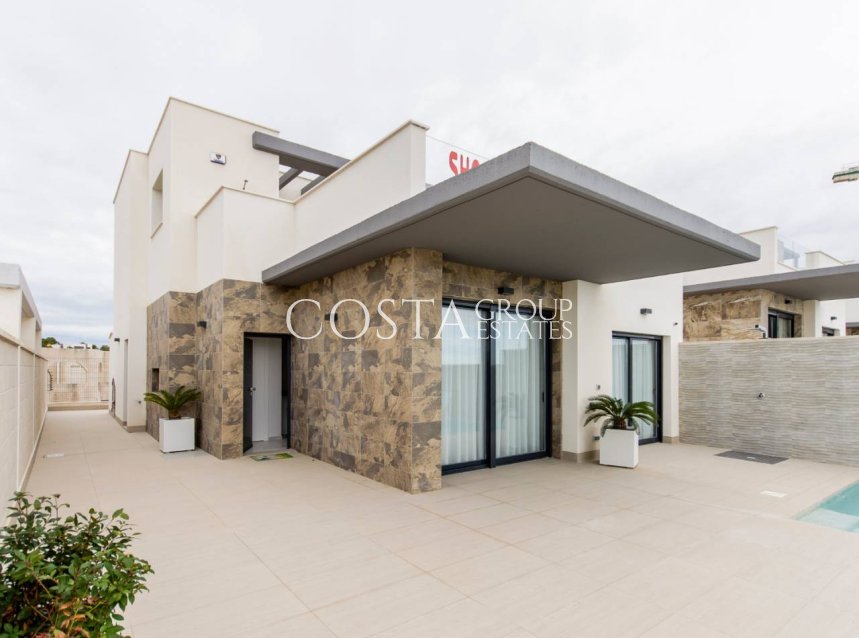 Nowy budynek - Willa -
Orihuela