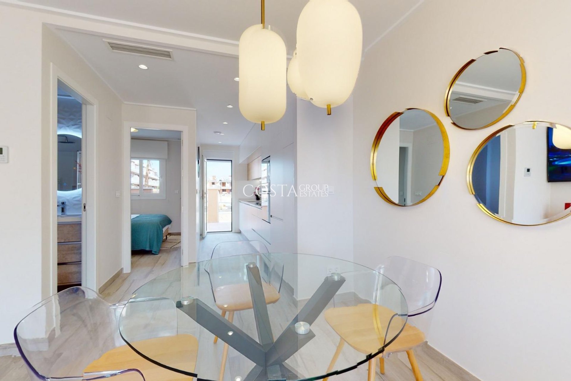 Nowy budynek - Willa -
Pilar de la Horadada - Lo Monte