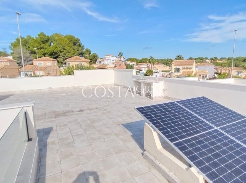 Nowy budynek - Willa -
Pilar de la Horadada - Pinar de Campoverde