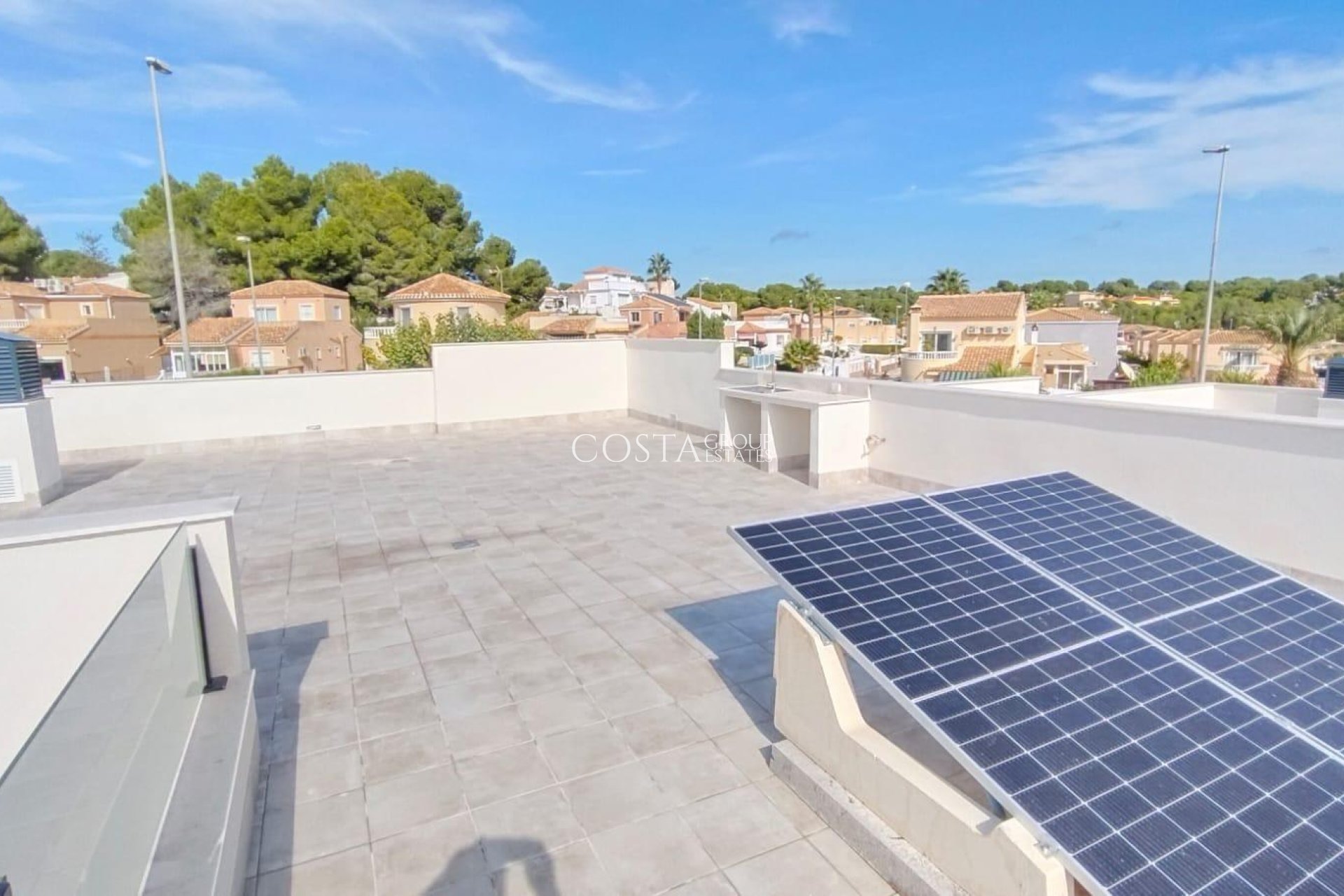 Nowy budynek - Willa -
Pilar de la Horadada - Pinar de Campoverde