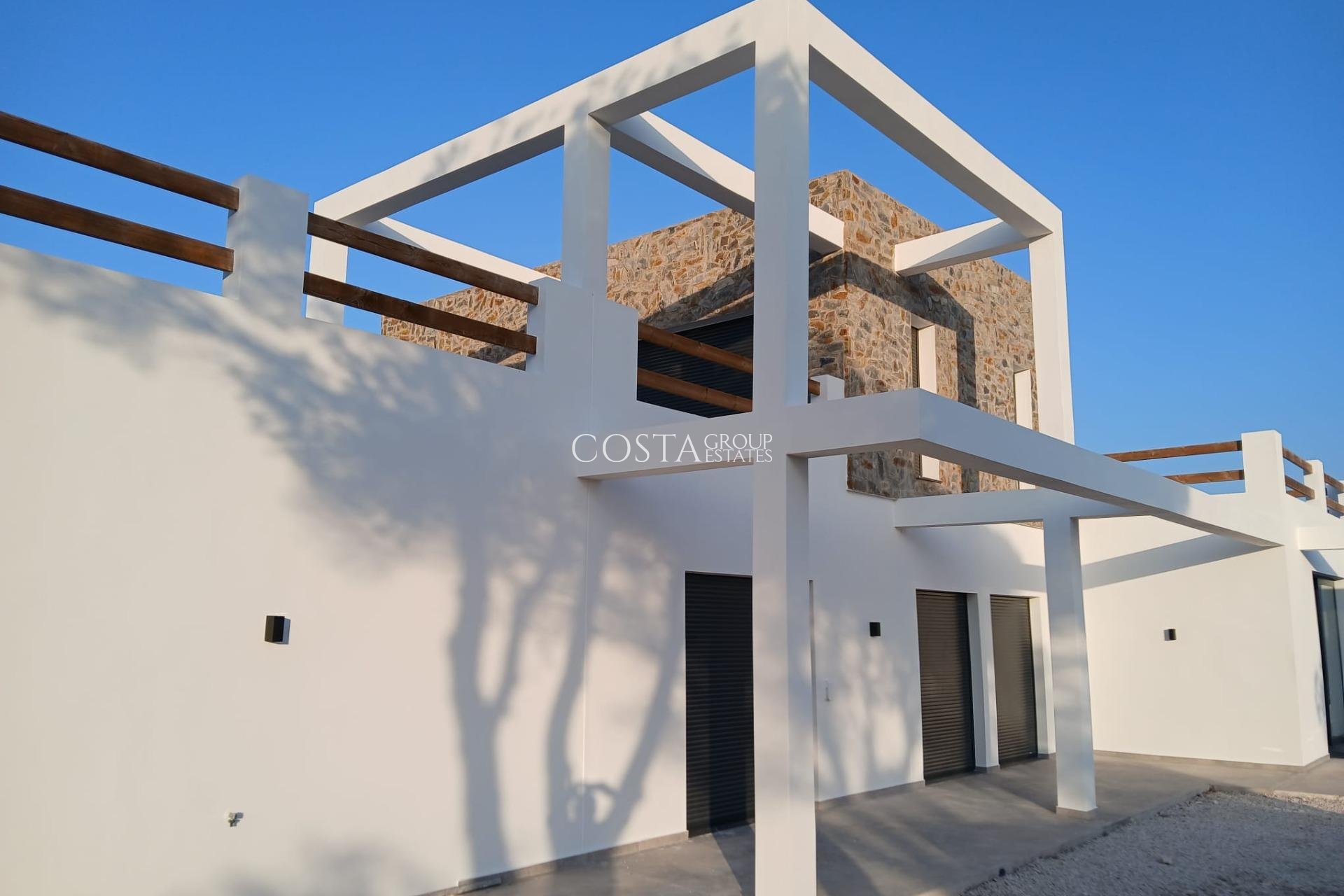 Nowy budynek - Willa -
Pinoso - Casas Pastor