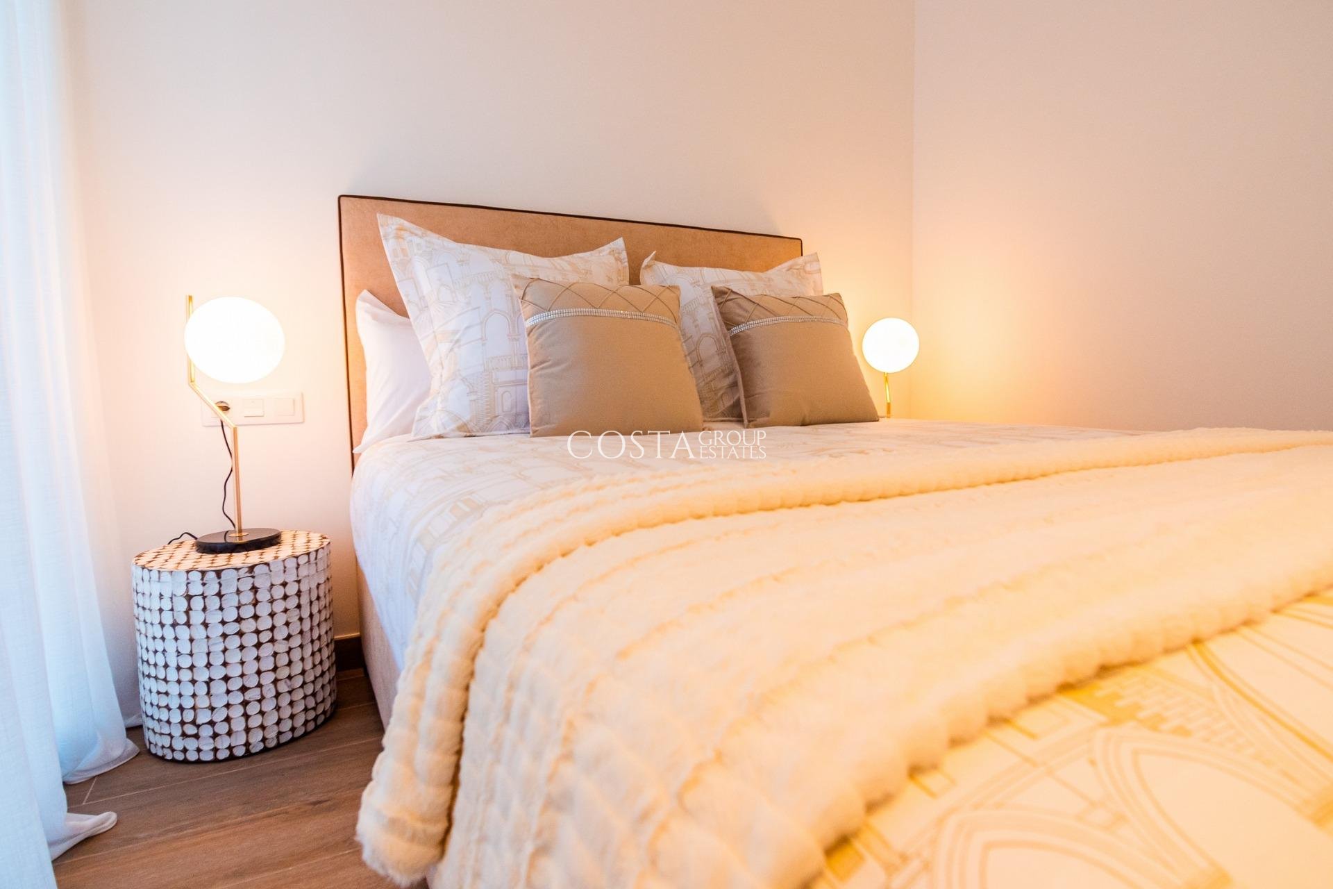 Nowy budynek - Willa -
Polop - La Alberca