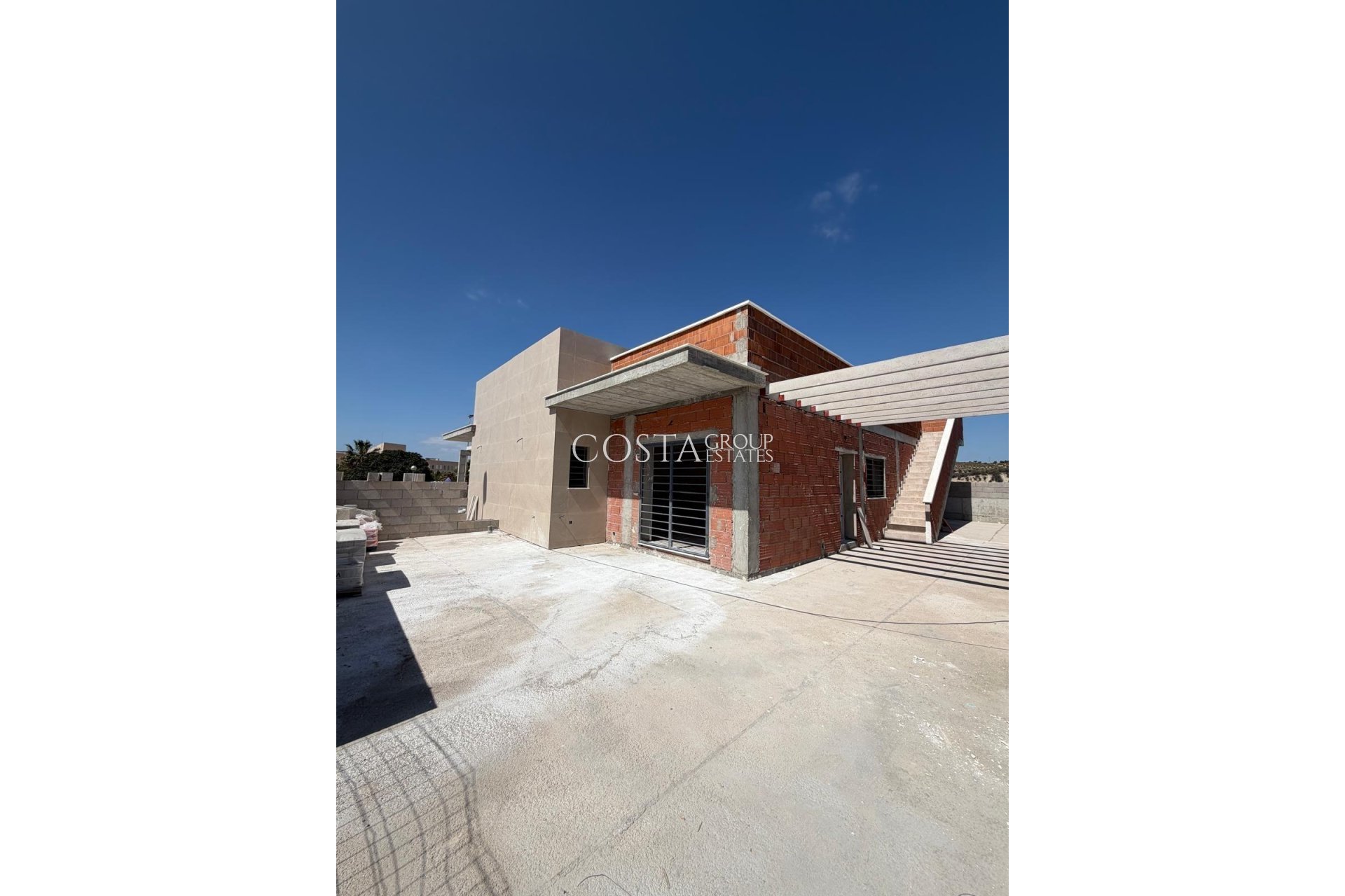 Nowy budynek - Willa -
Puerto de Mazarron - Caleñares
