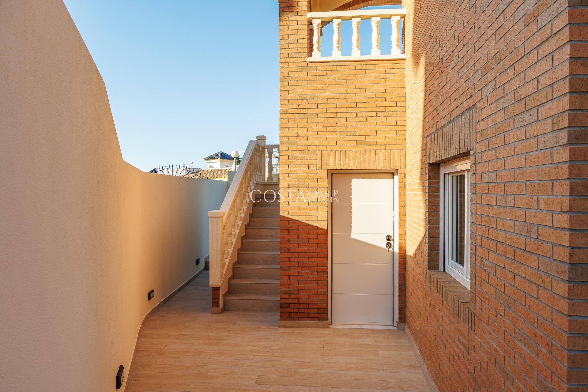 Nowy budynek - Willa -
Rojales - Ciudad Quesada