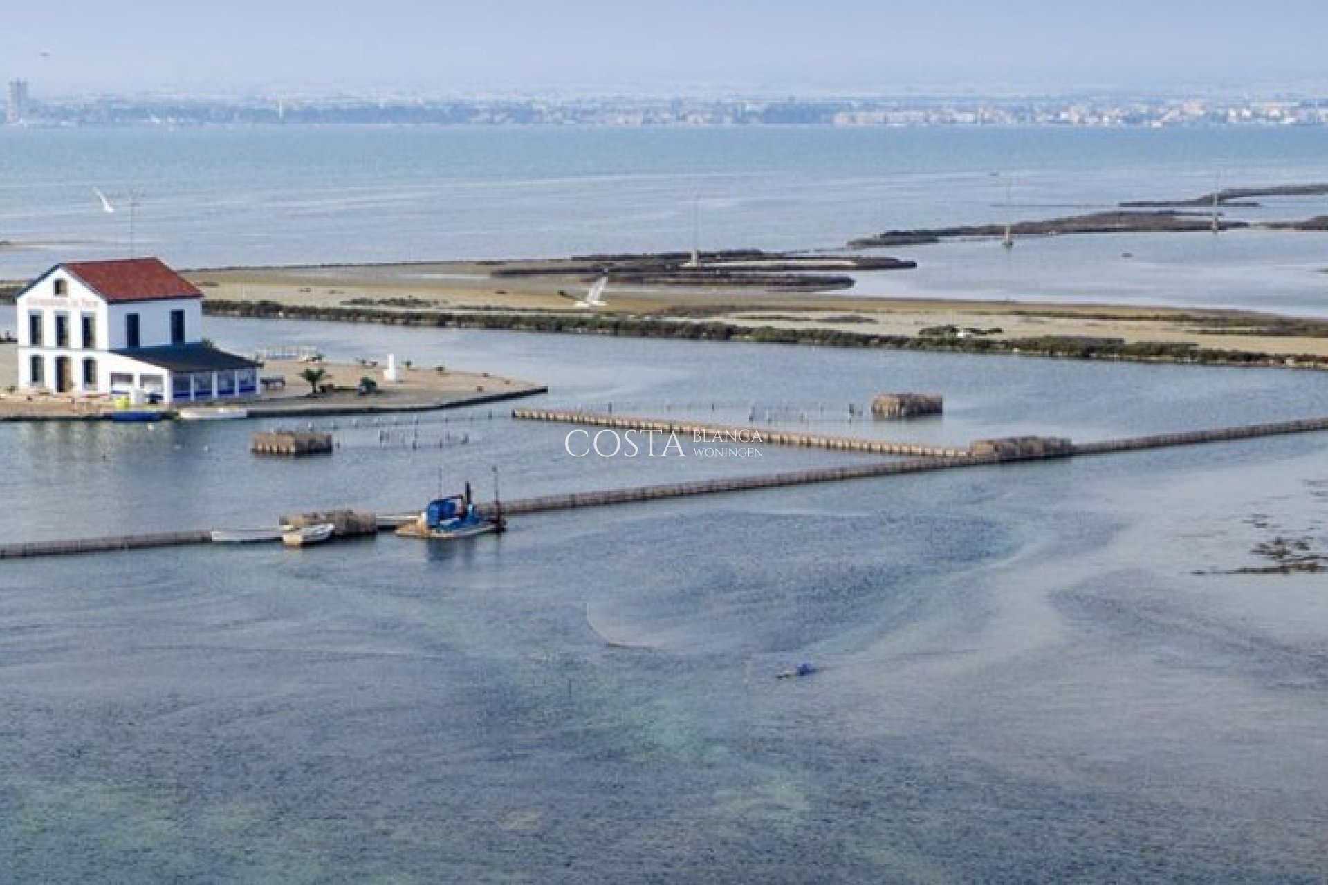 Nowy budynek - Willa -
San Pedro del Pinatar - El Salero