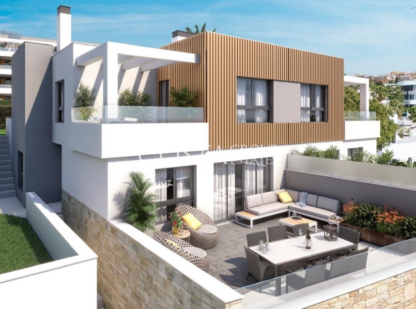 Nowy budynek - Willa -
Torremolinos - Montemar