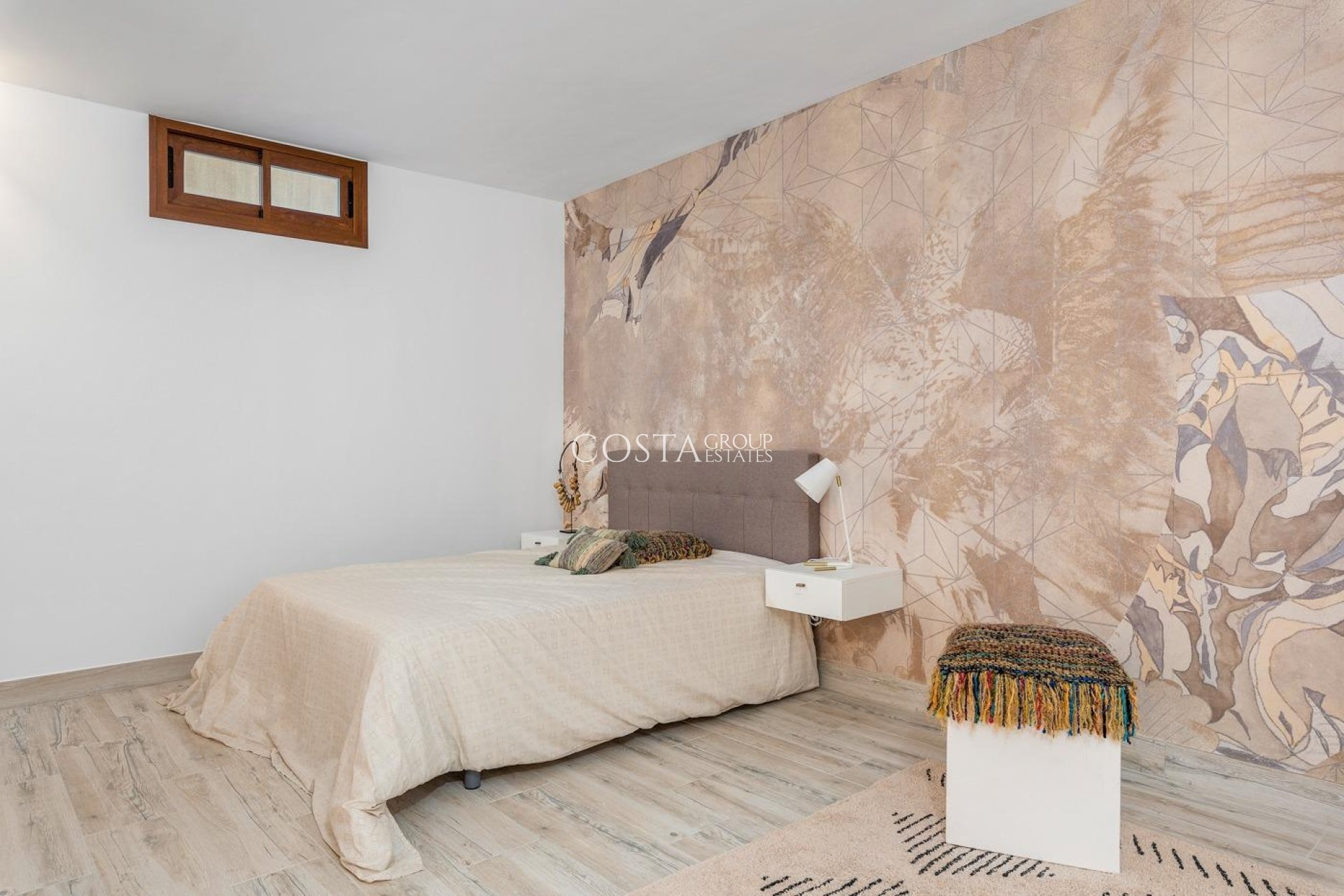 Nowy budynek - Willa -
Vera - Vera Playa