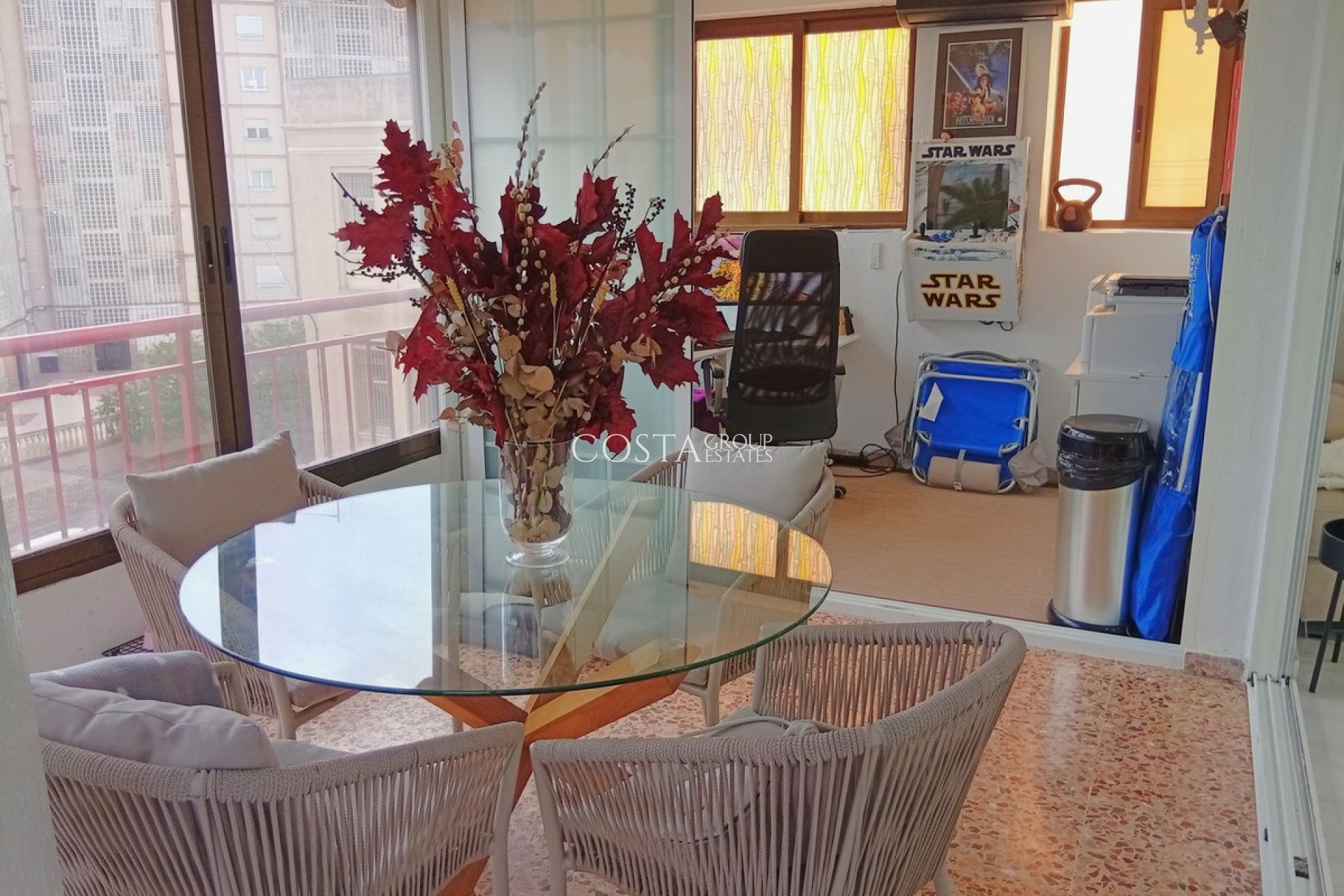 Odsprzedaż - Apartments -
Alicante - Alicante Centro