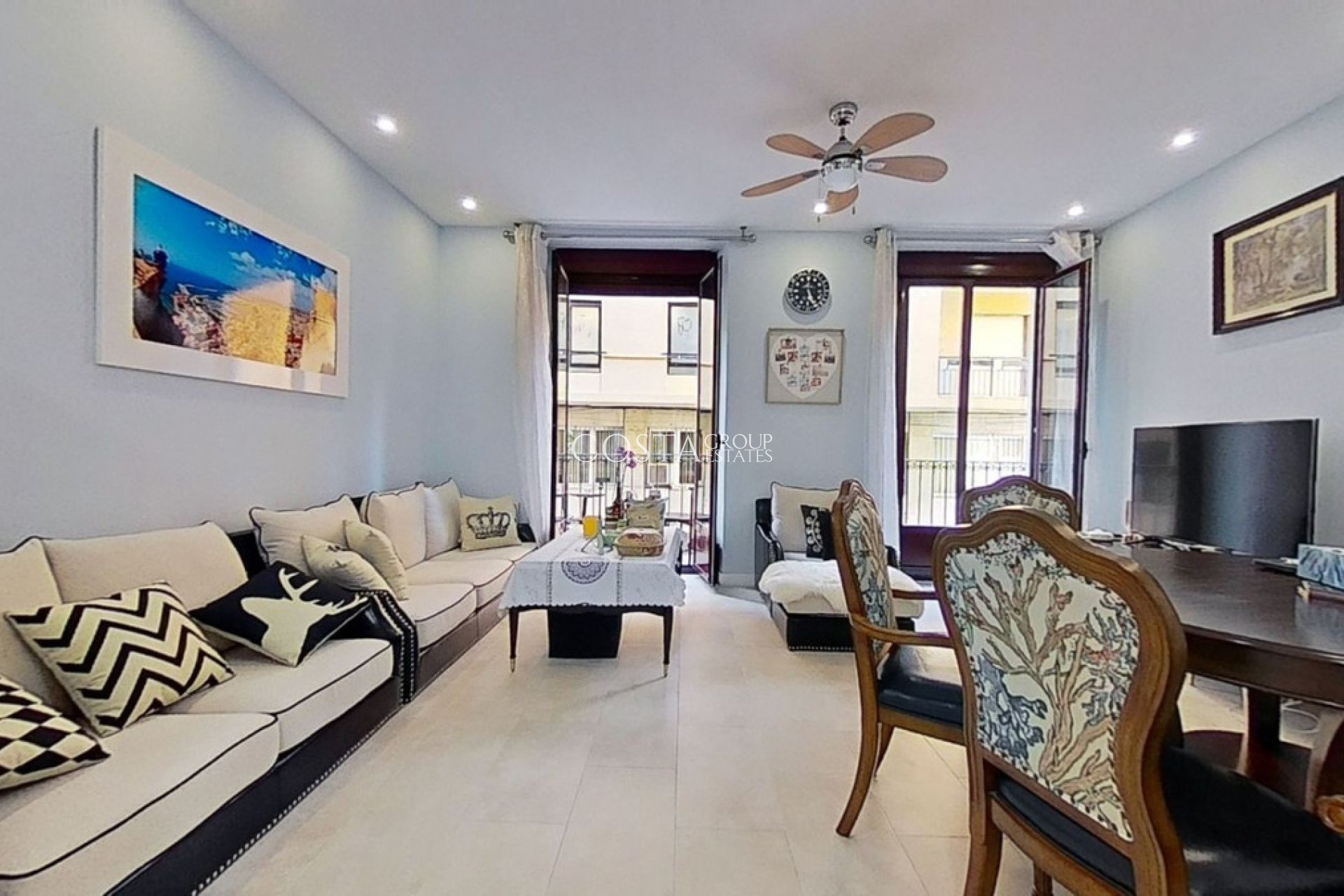 Odsprzedaż - Apartments -
Alicante - Alicante Centro