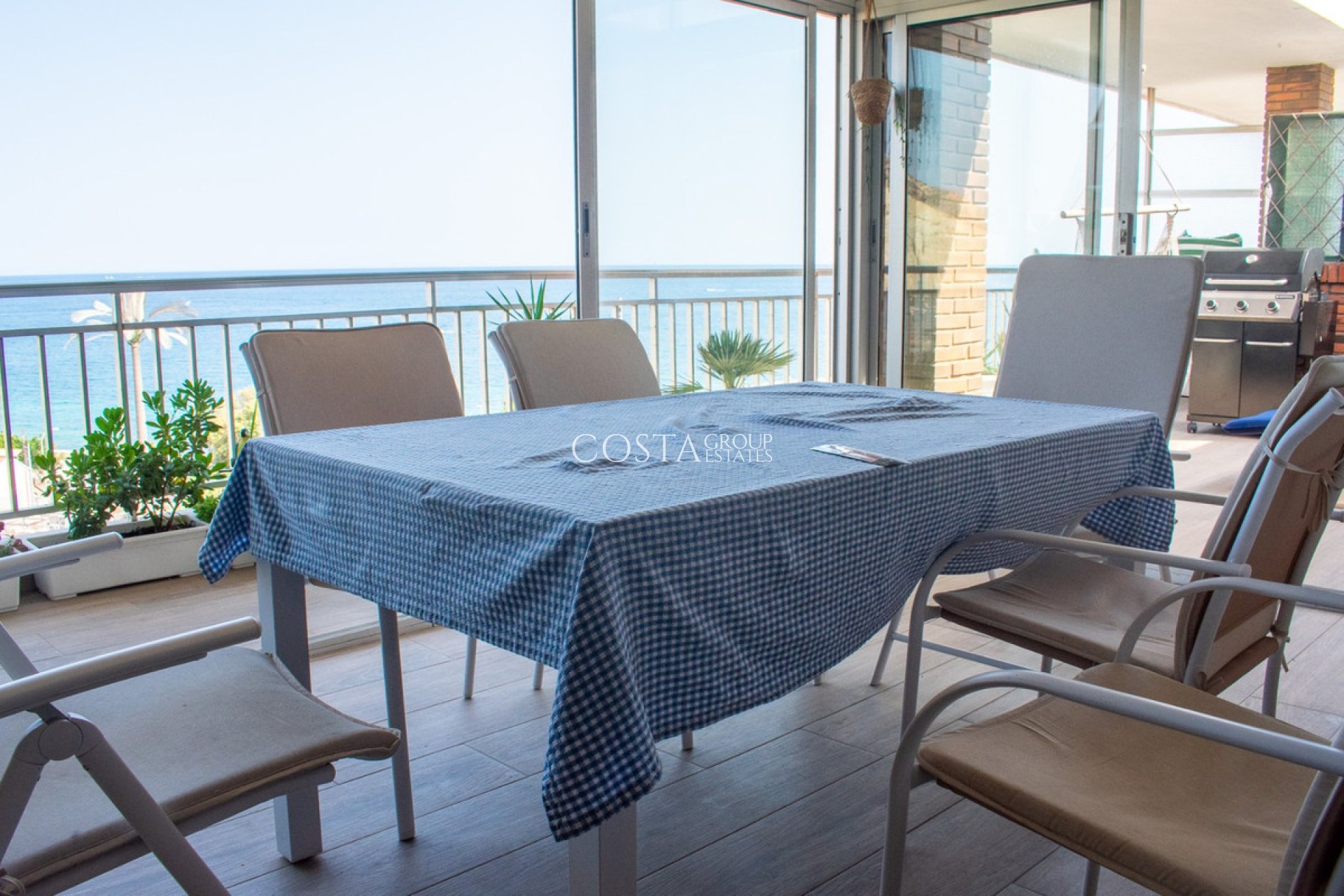 Odsprzedaż - Apartments -
Alicante - Alicante Centro