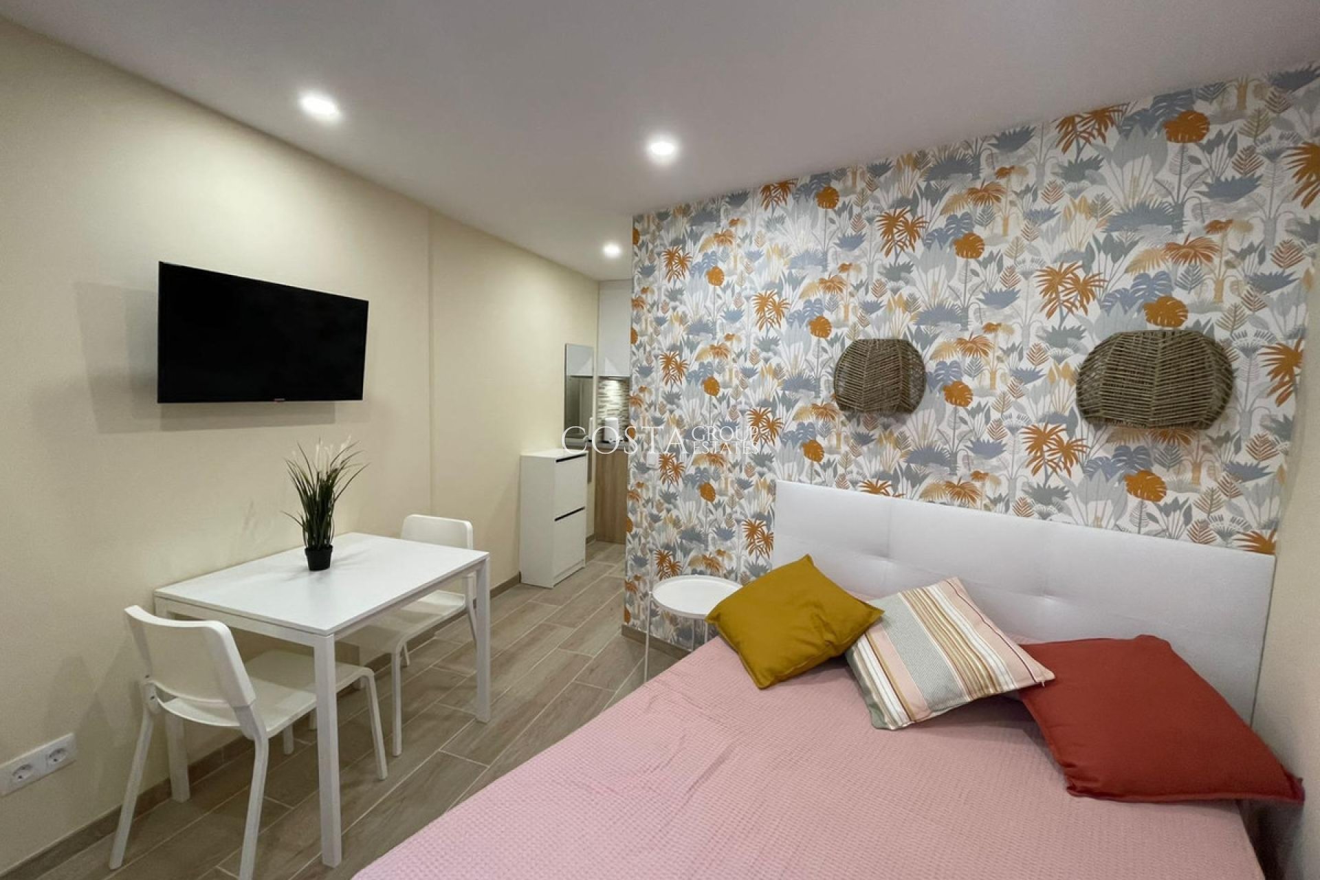 Odsprzedaż - Apartments -
Alicante - Alicante Centro