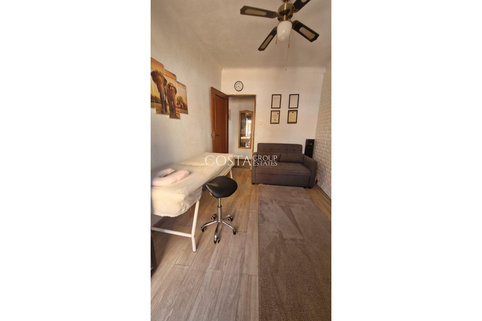 Odsprzedaż - Apartments -
Alicante - Alicante Centro