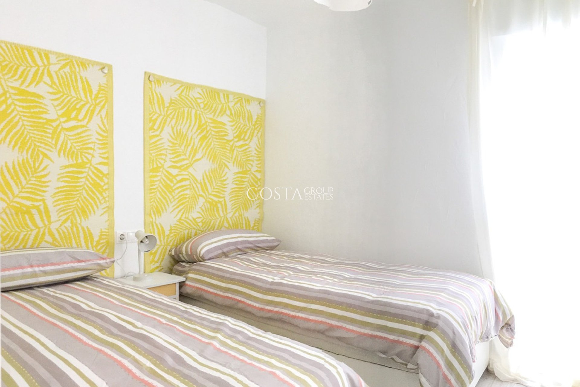 Odsprzedaż - Apartments -
Alicante - Alicante Centro