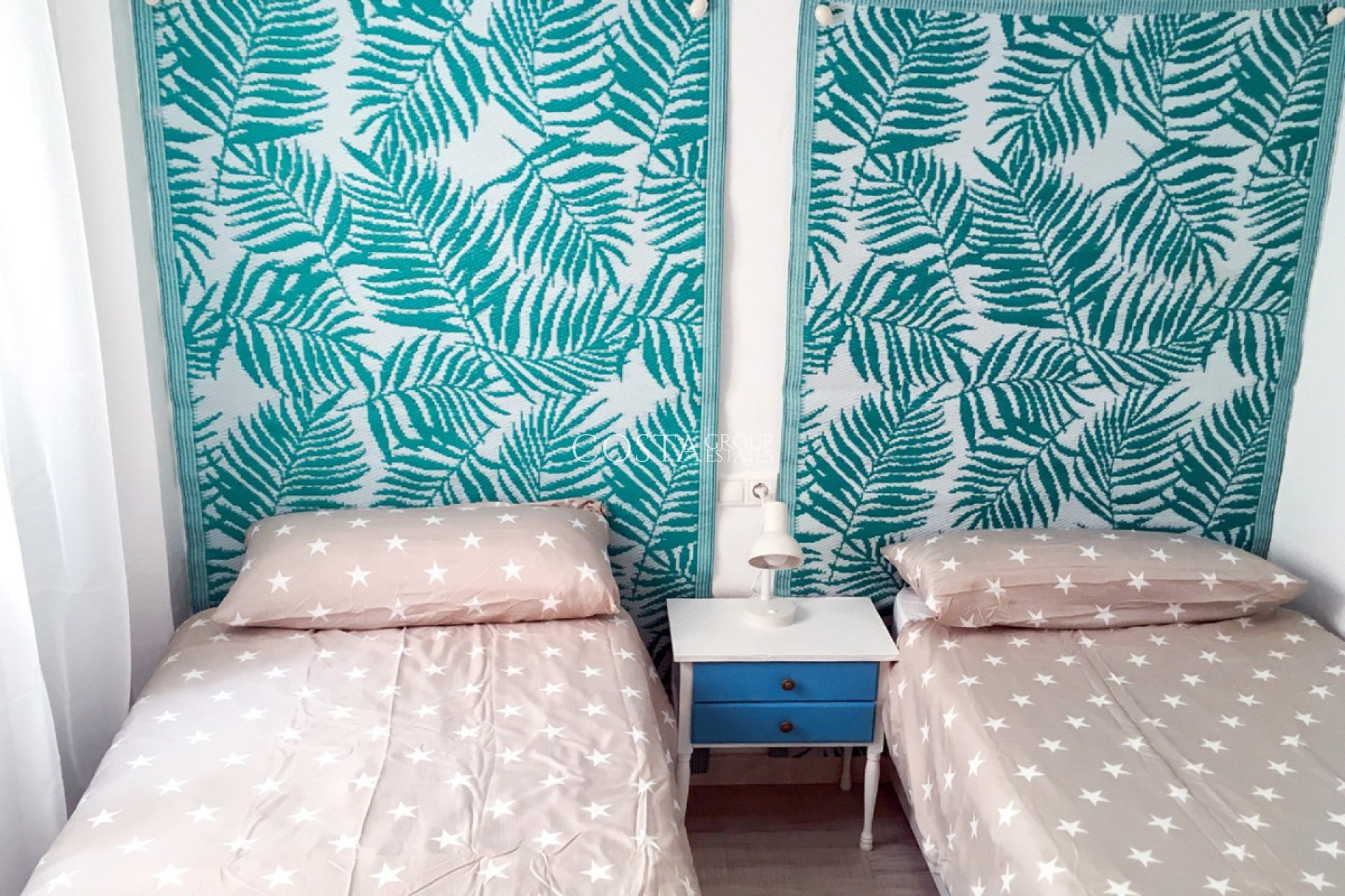 Odsprzedaż - Apartments -
Alicante - Alicante Centro