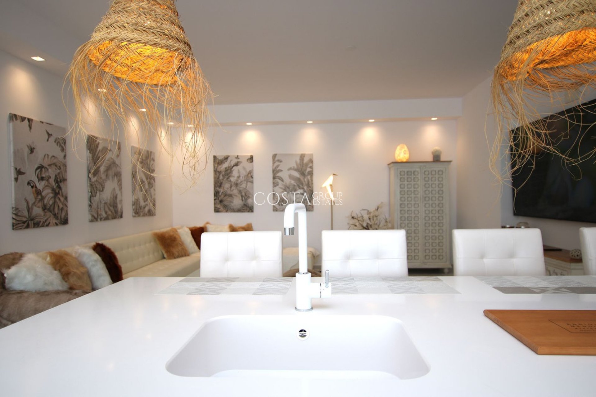 Odsprzedaż - Apartments -
Alicante City - Alicante City Centro