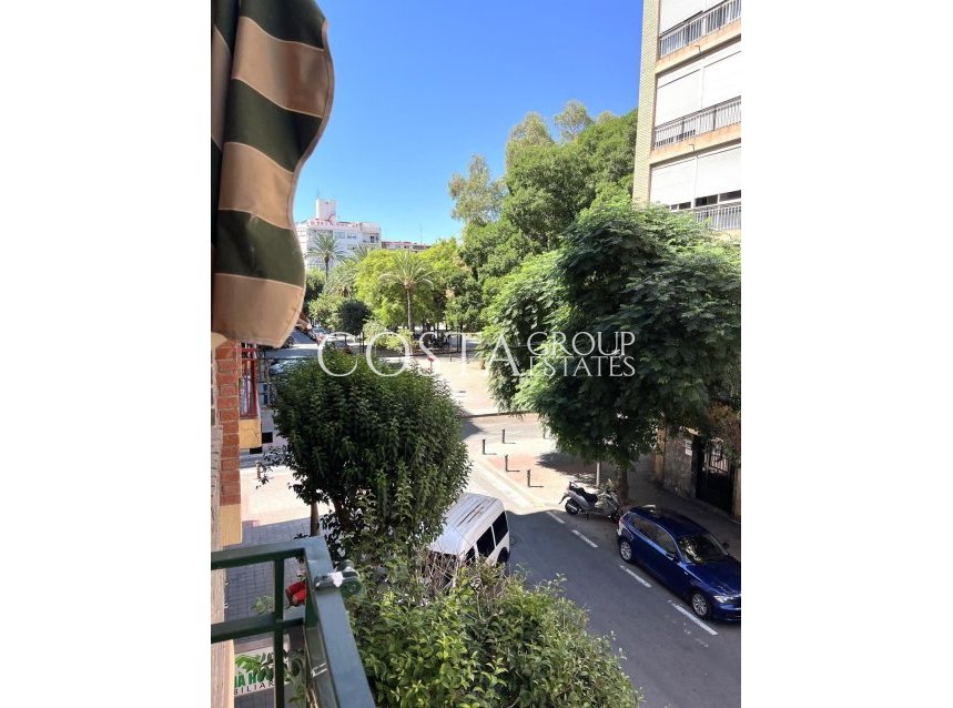 Odsprzedaż - Apartments -
Alicante City - Alicante City Centro