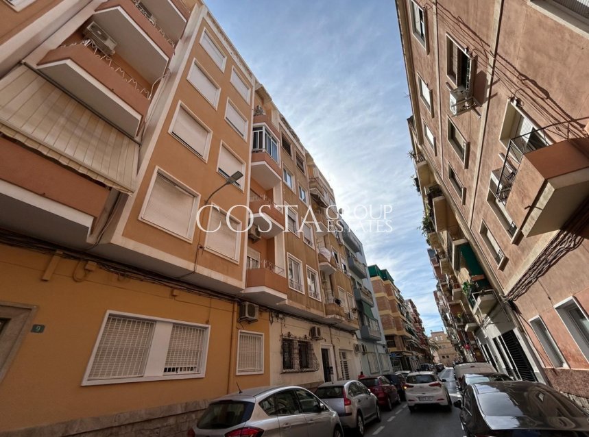 Odsprzedaż - Apartments -
Alicante City - Alicante City Centro