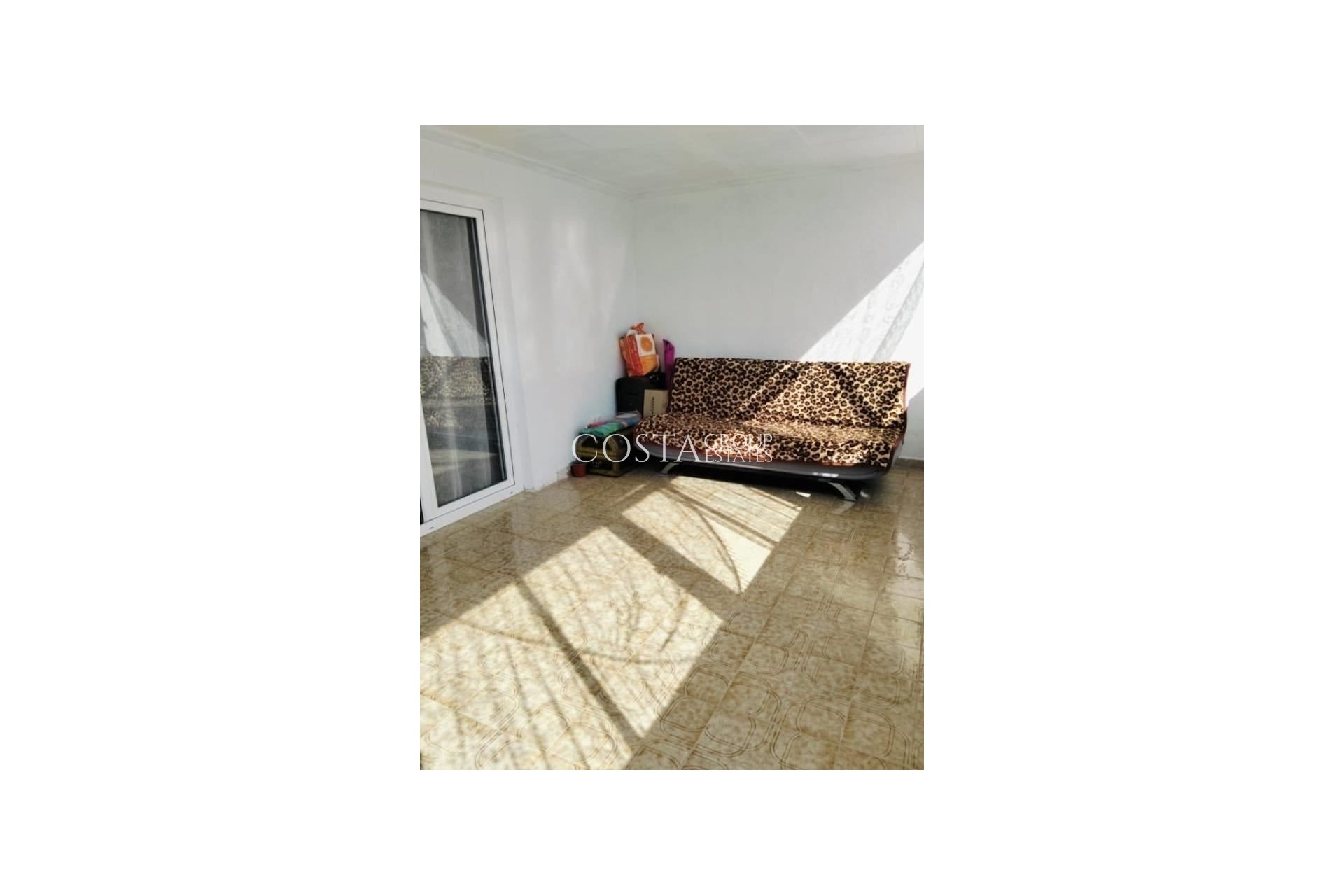 Odsprzedaż - Apartments -
Alicante City - Alicante City Centro