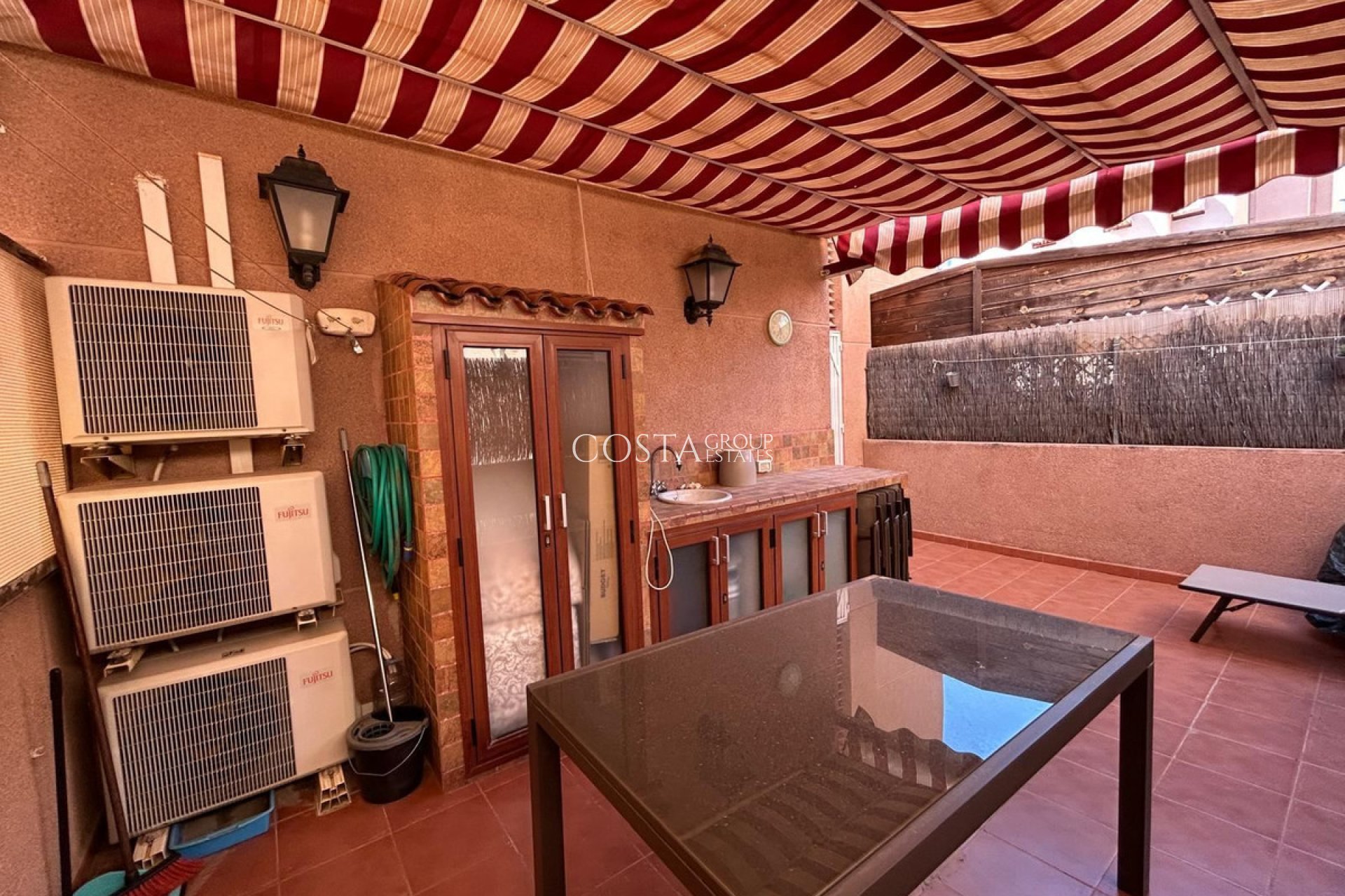 Odsprzedaż - Apartments -
Alicante City - Alicante City Centro