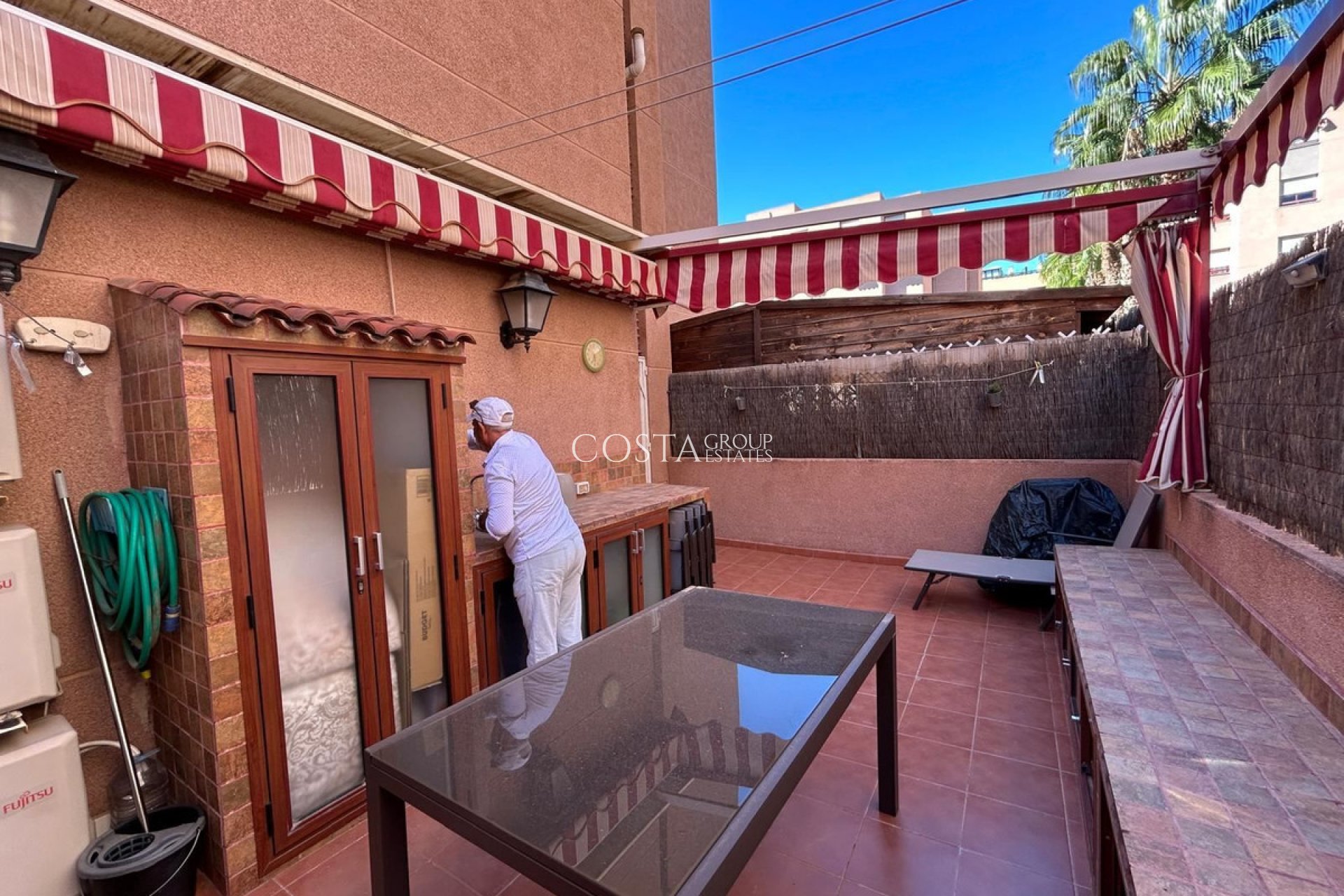 Odsprzedaż - Apartments -
Alicante City - Alicante City Centro