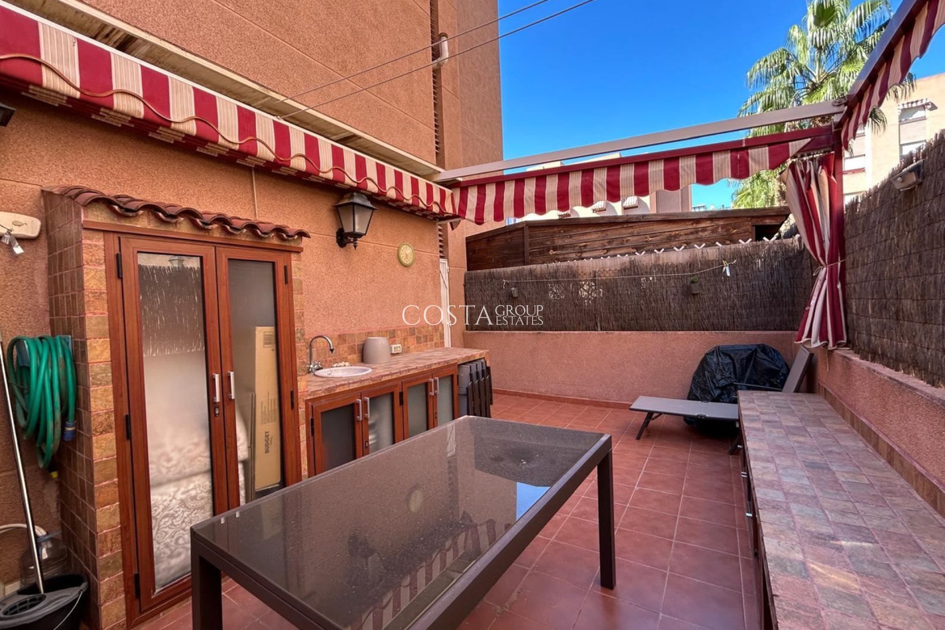 Odsprzedaż - Apartments -
Alicante City - Alicante City Centro