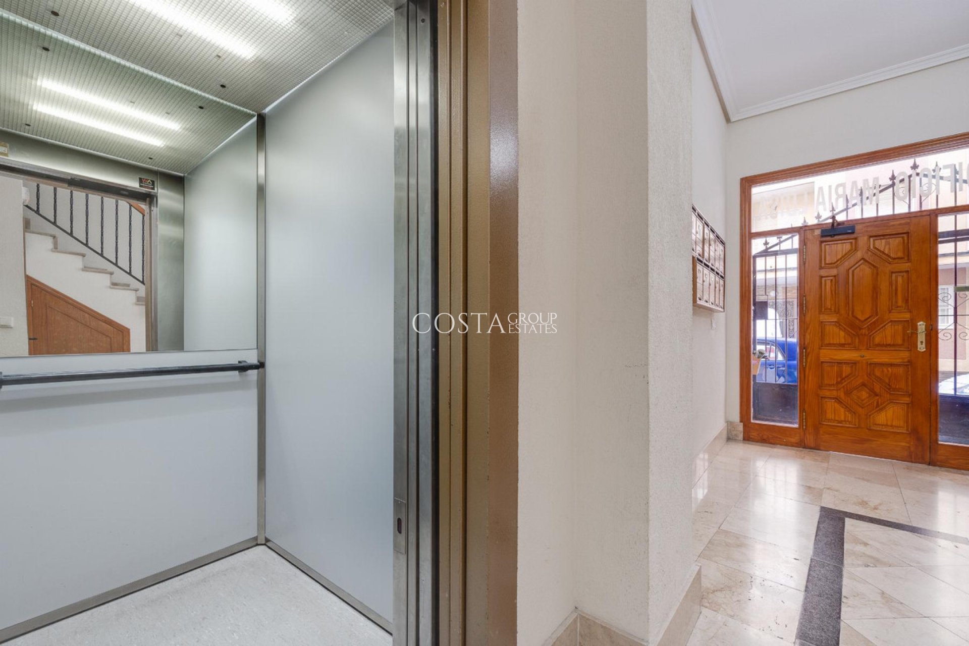 Odsprzedaż - Apartments -
Alicante City - Parque de las Naciones