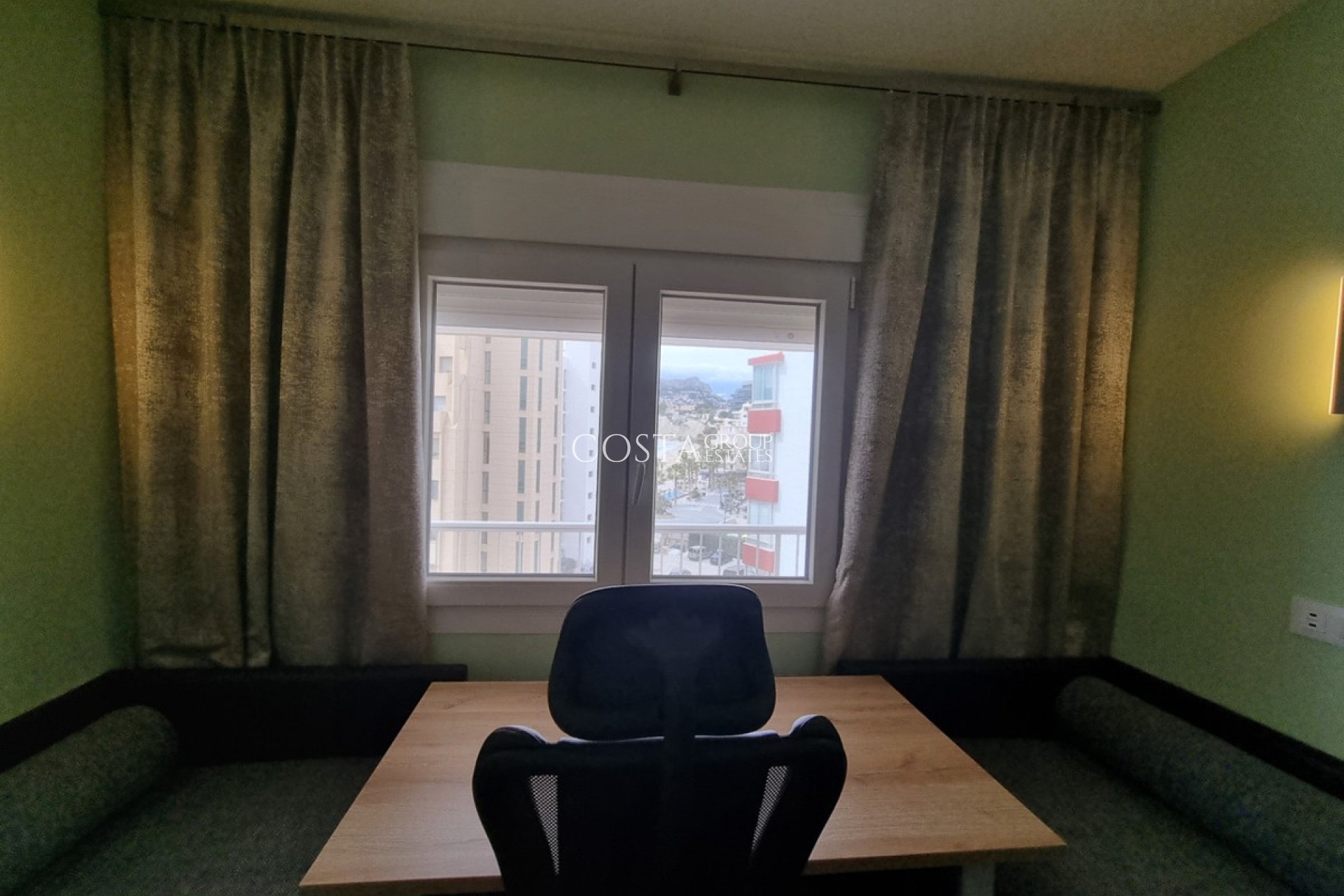 Odsprzedaż - Apartments -
Calpe - Calpe Centro