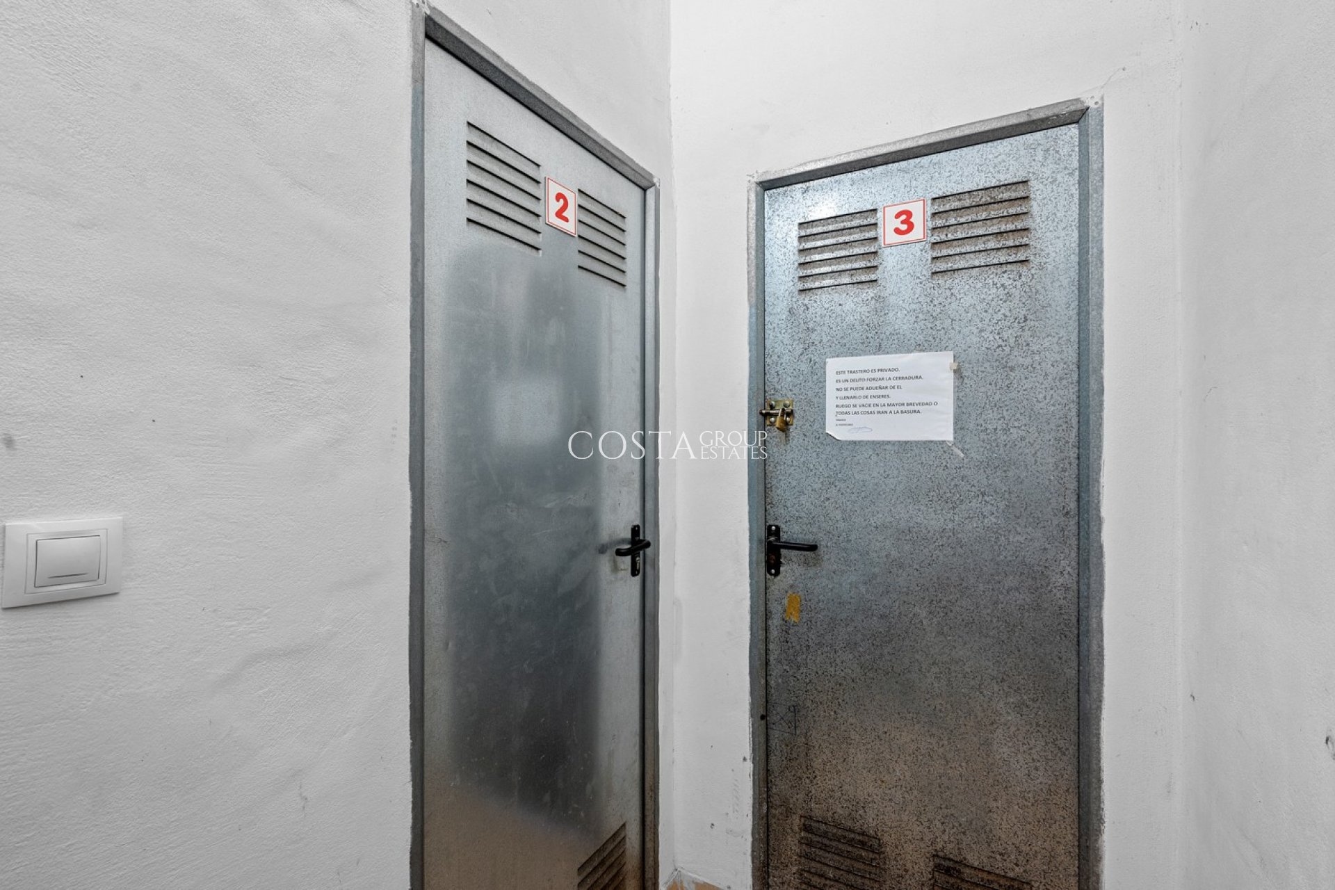 Odsprzedaż - Apartments -
Formentera del Segura