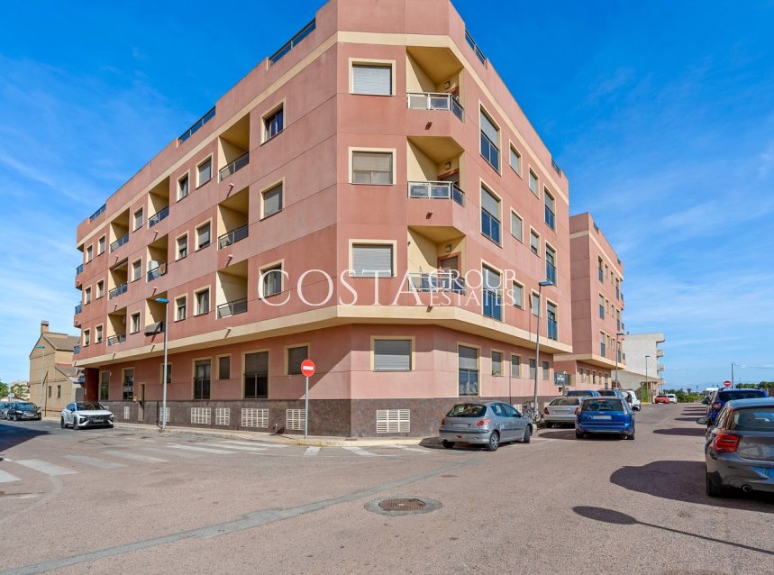 Odsprzedaż - Apartments -
Formentera del Segura