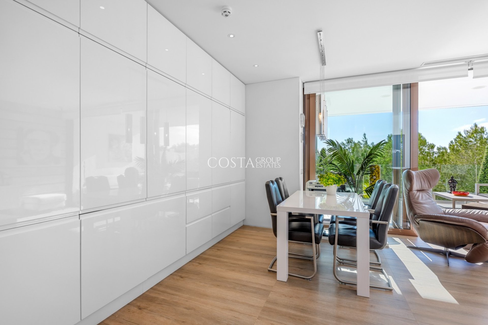 Odsprzedaż - Apartments -
Las Colinas Golf