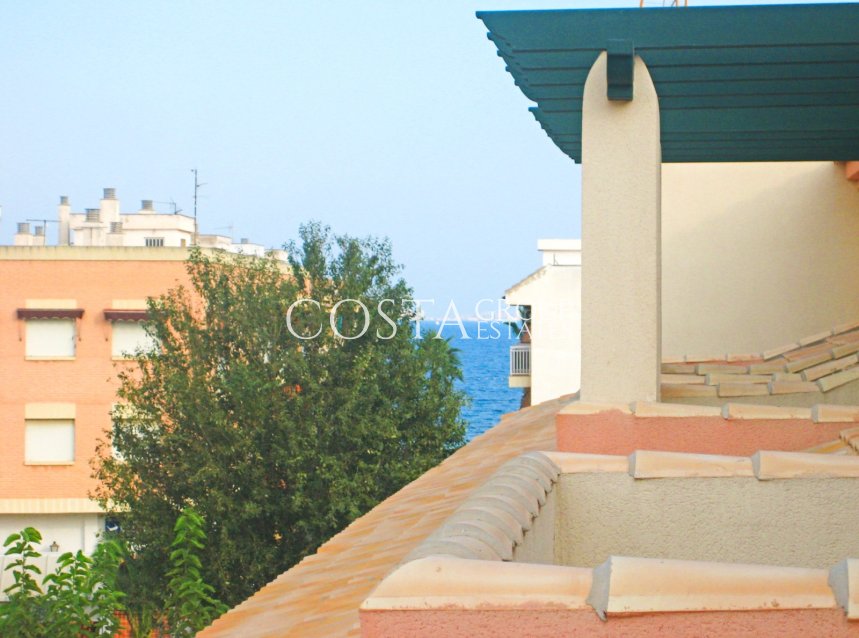 Odsprzedaż - Apartments -
Los Alcazares