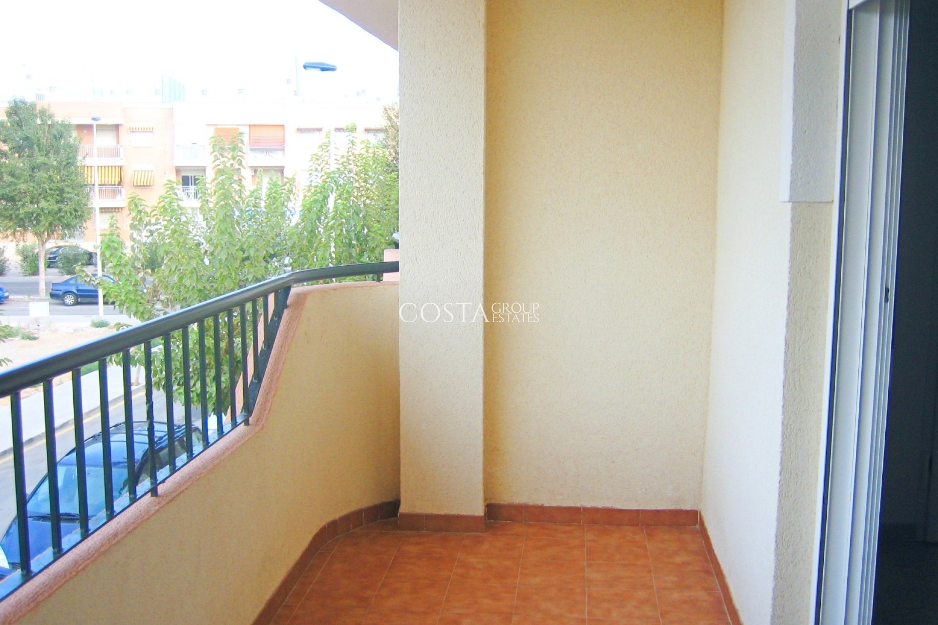 Odsprzedaż - Apartments -
Los Alcazares