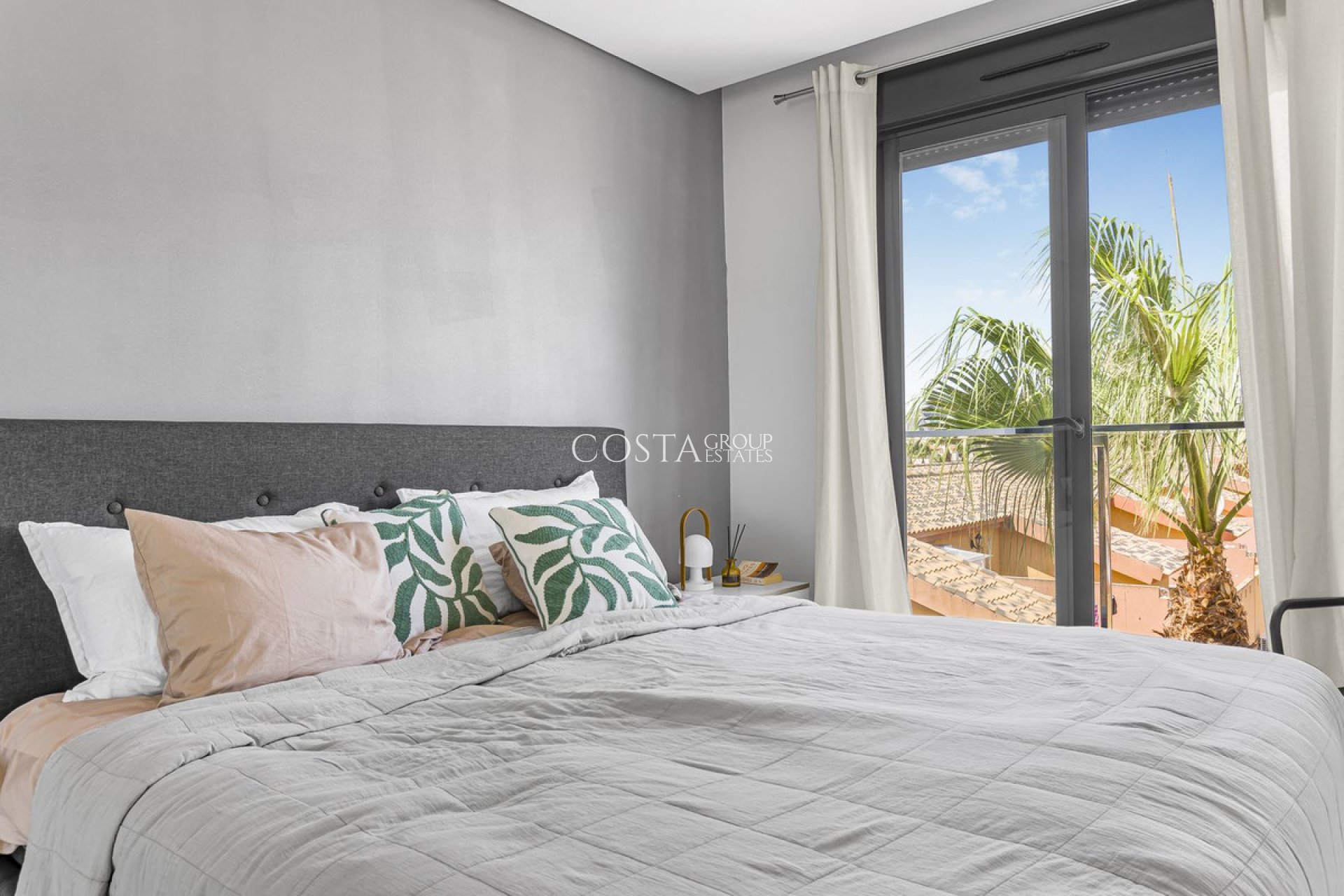 Odsprzedaż - Apartments -
Orihuela Costa - Cabo Roig