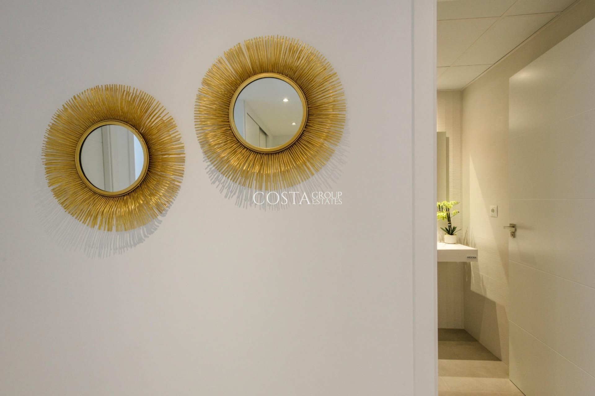 Odsprzedaż - Apartments -
Orihuela Costa - Campoamor