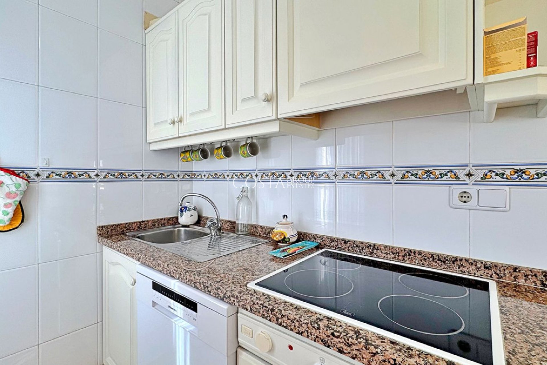 Odsprzedaż - Apartments -
Orihuela Costa - La Zenia