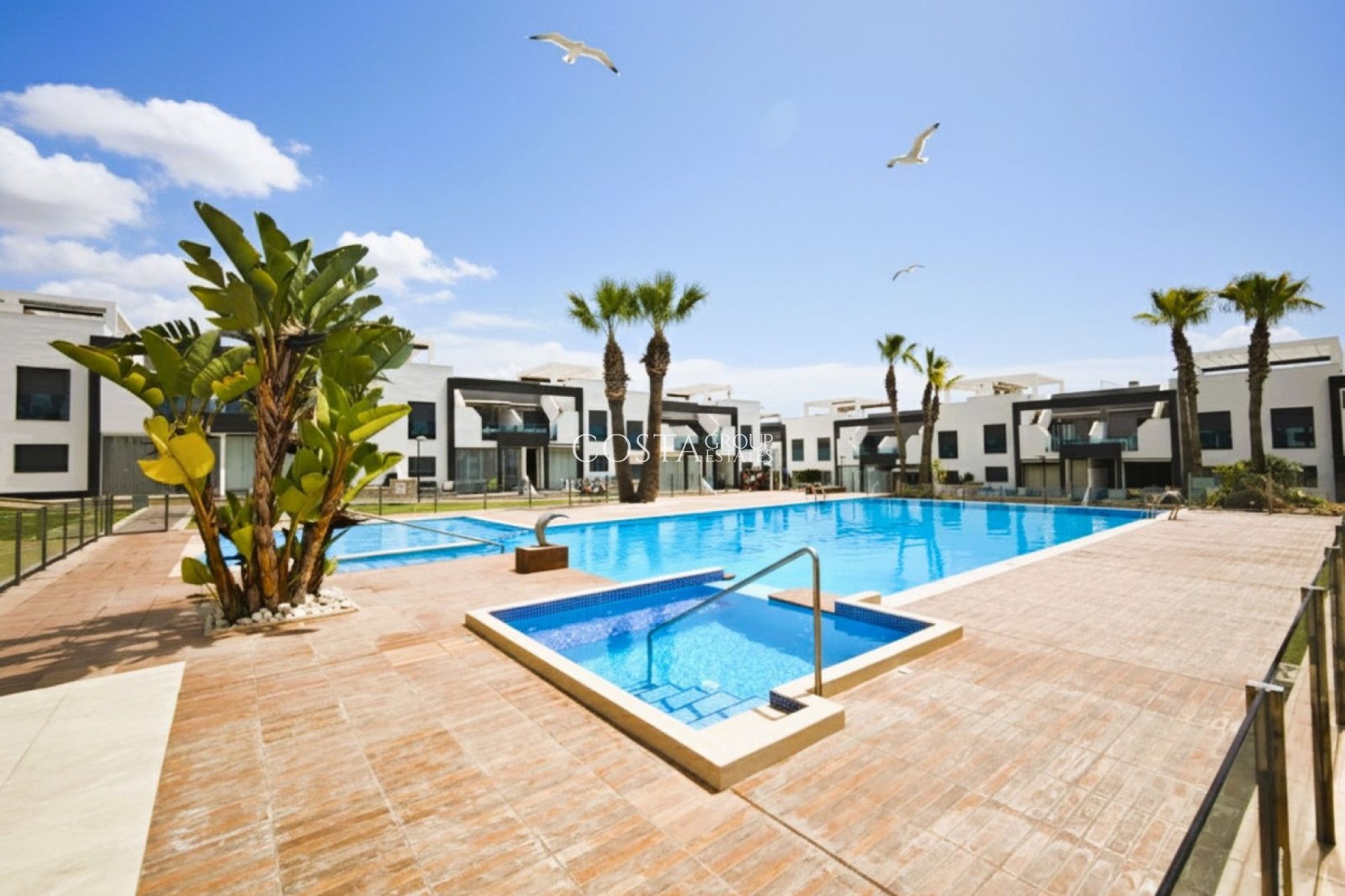 Odsprzedaż - Apartments -
Orihuela Costa - La Zenia