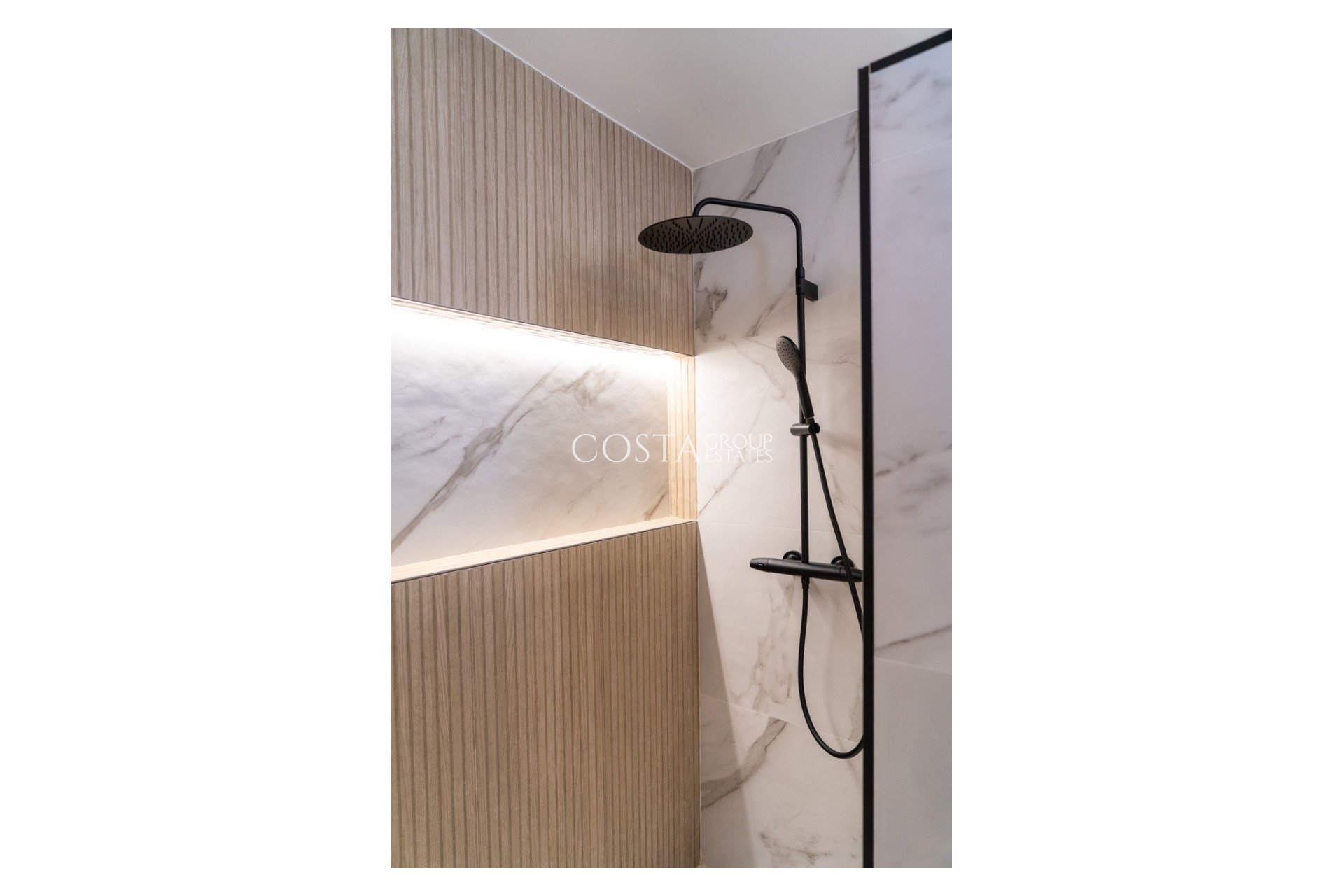 Odsprzedaż - Apartments -
Orihuela Costa - La Zenia