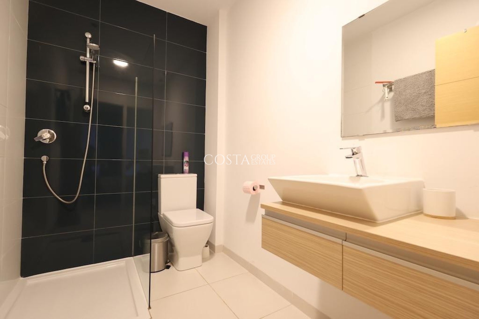 Odsprzedaż - Apartments -
Orihuela Costa - La Zenia