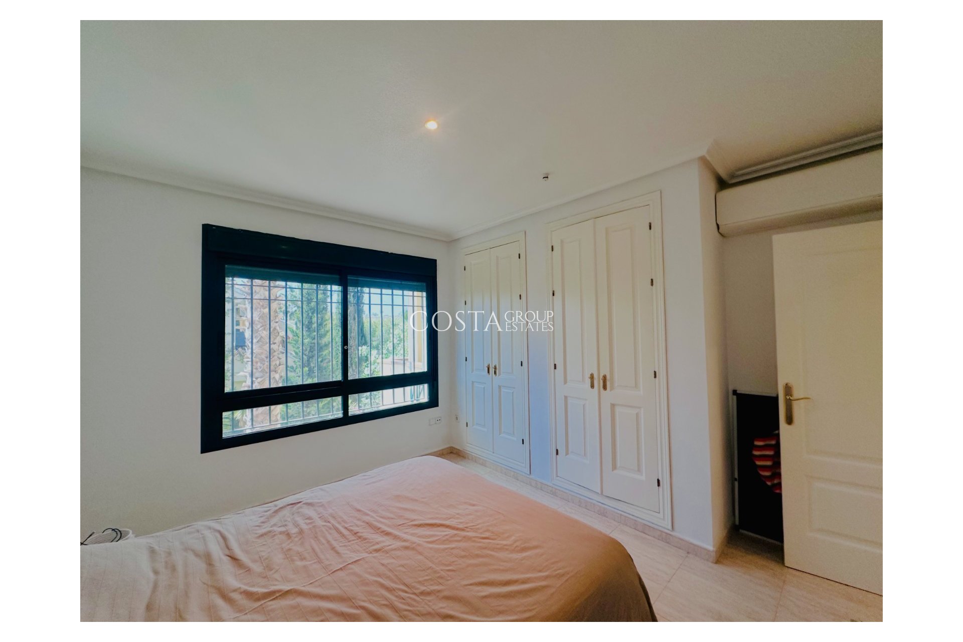 Odsprzedaż - Apartments -
Orihuela Costa - Lomas de Campoamor