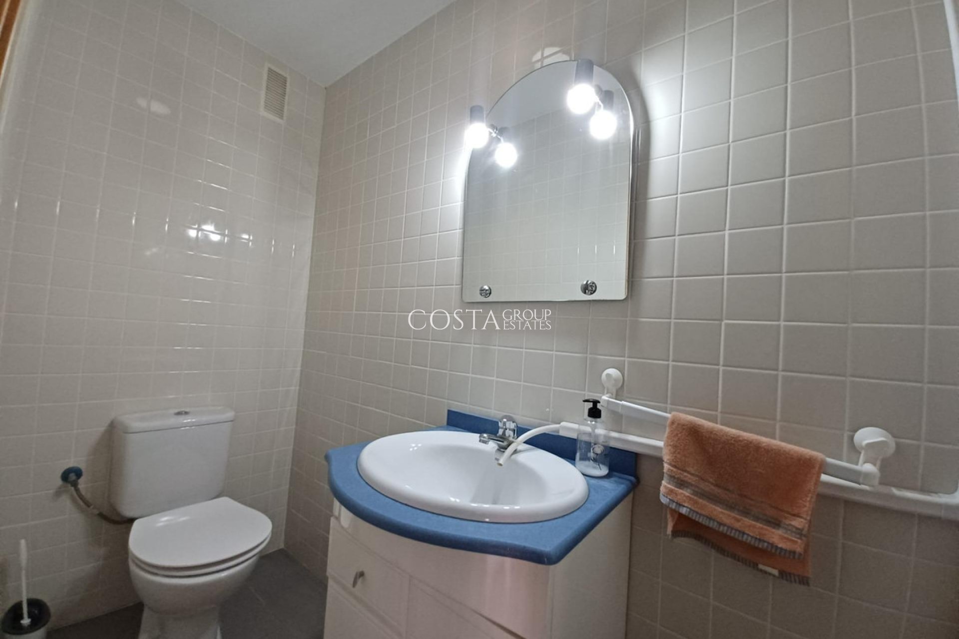 Odsprzedaż - Apartments -
Orihuela Costa - Los Dolses