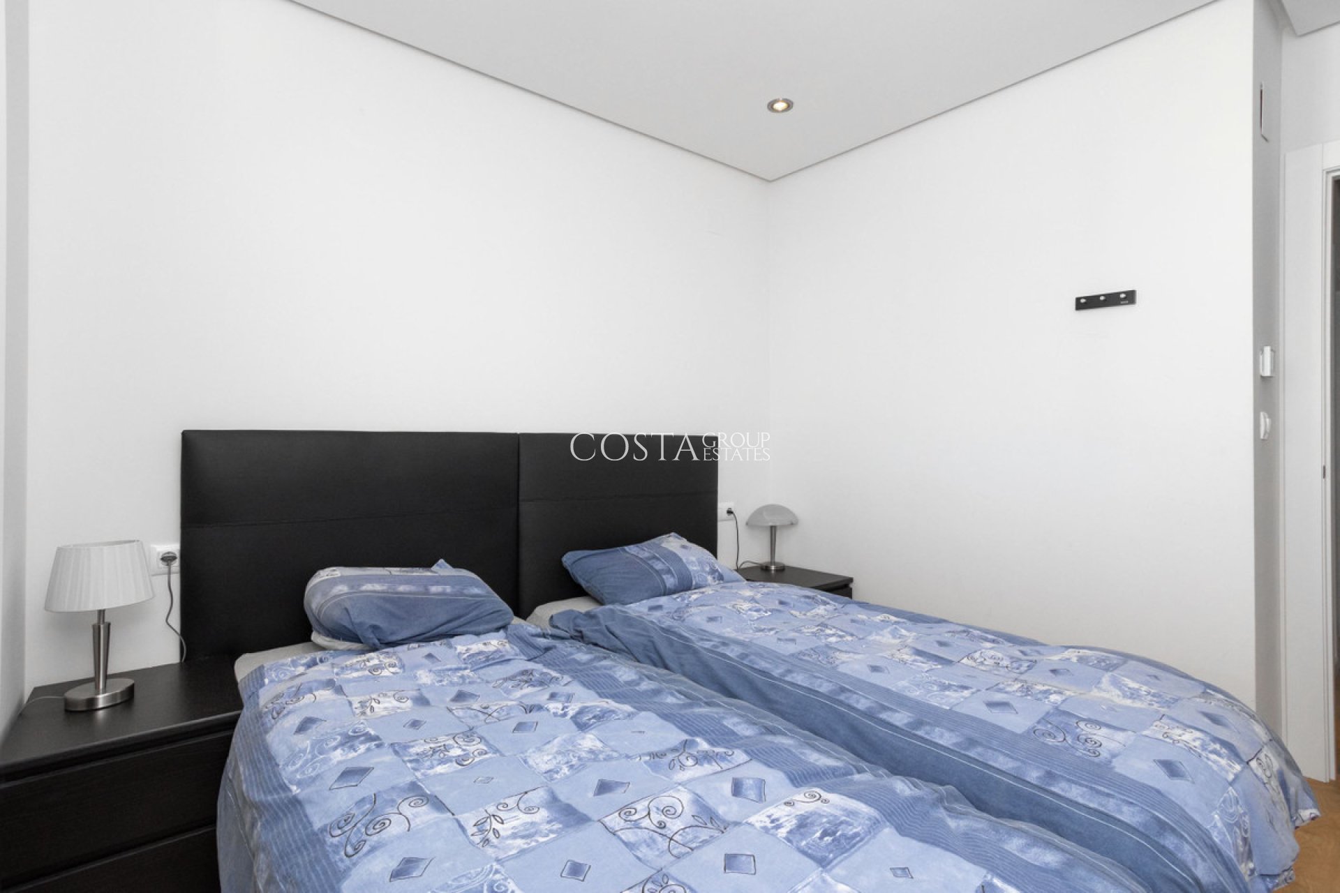 Odsprzedaż - Apartments -
Orihuela Costa - Los Dolses